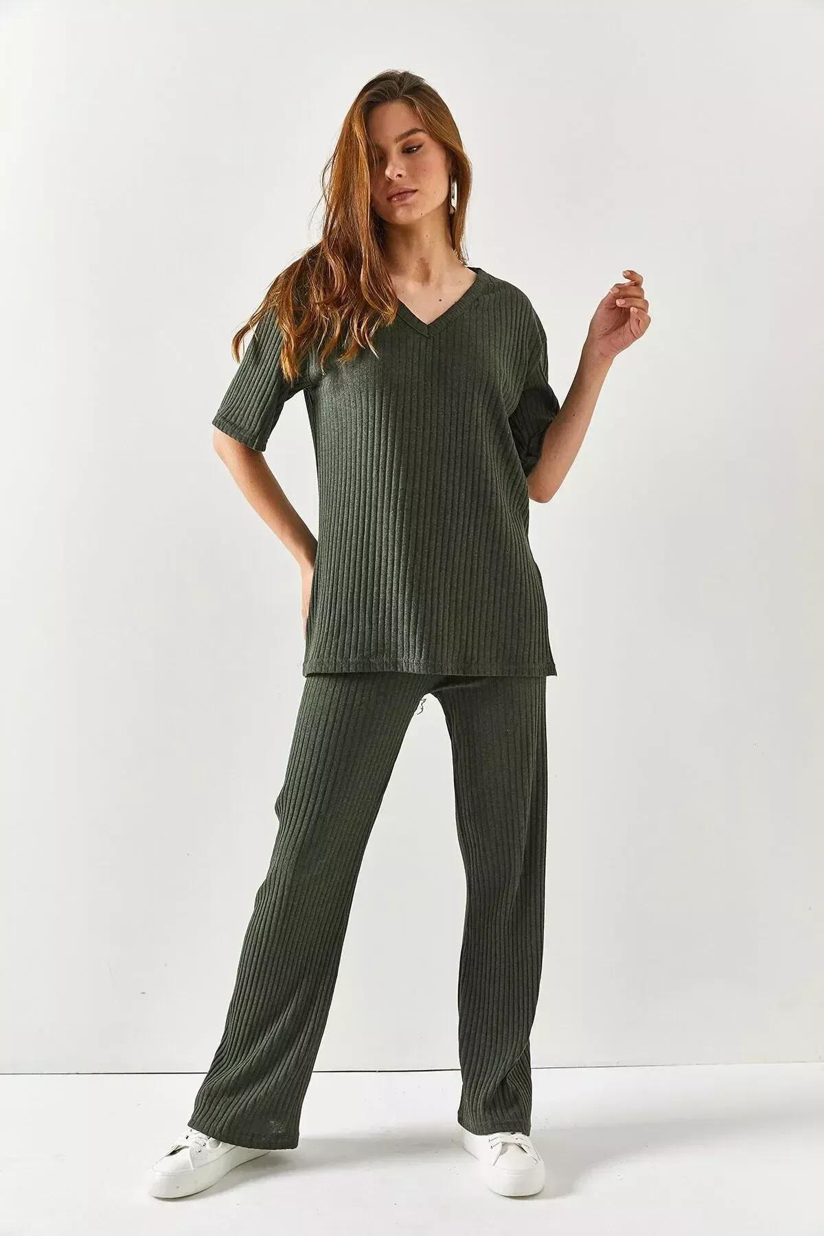 Green V-Neck Palazzo Corduroy Suit, Khaki, large image number 4