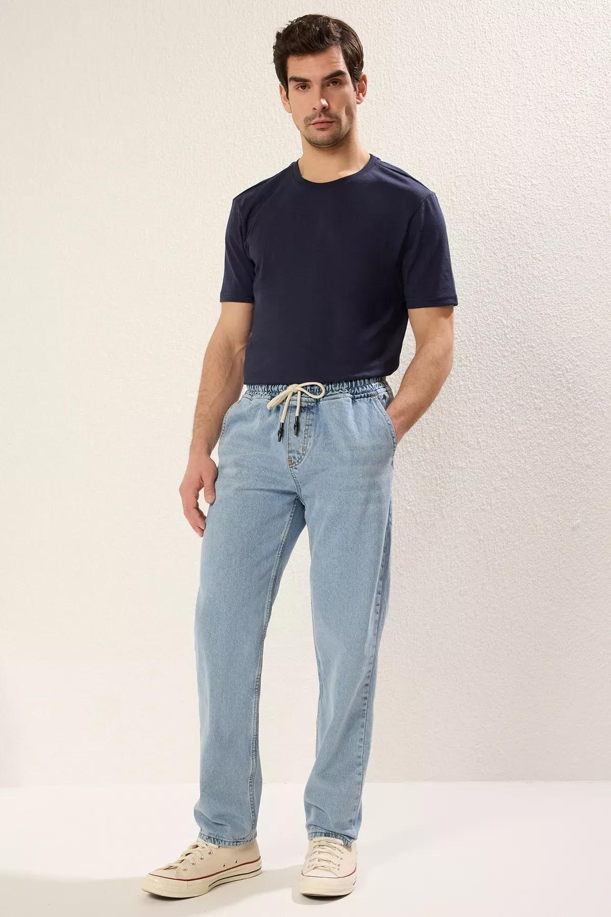 Blue Regular Fit Loose Jeans, , medium