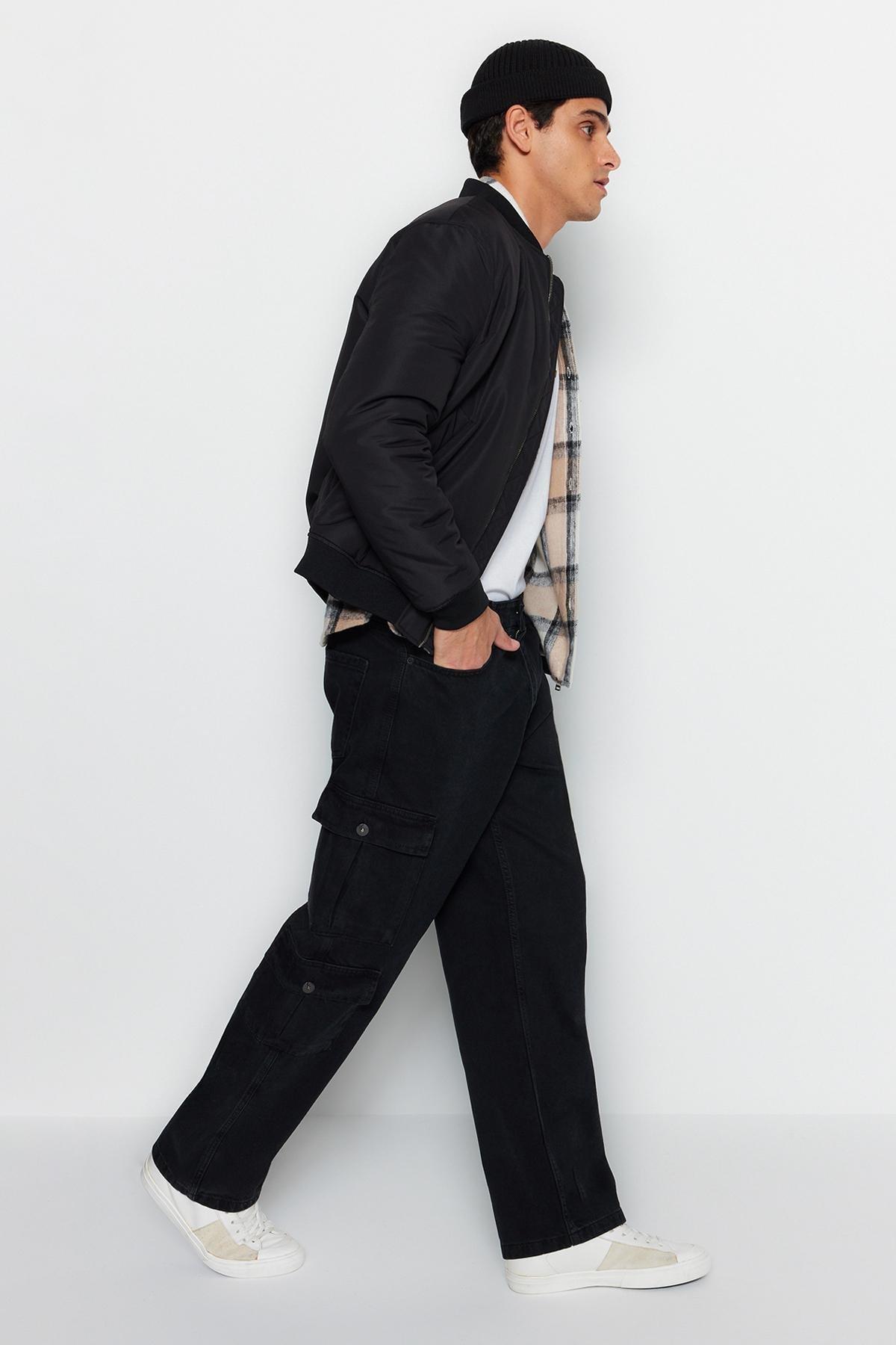 Black Cargo Pockets Wide Fit Jeans, , large image number 2