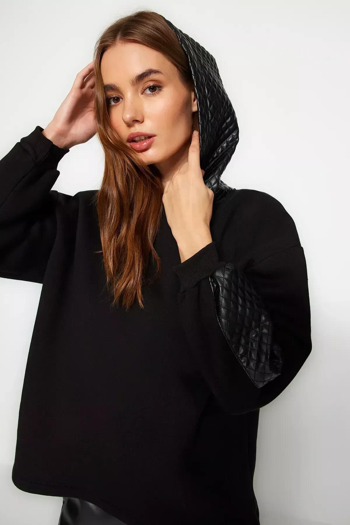 Black Quilted Hooded Knitted Sweatshirt, BLACK, large image number 2