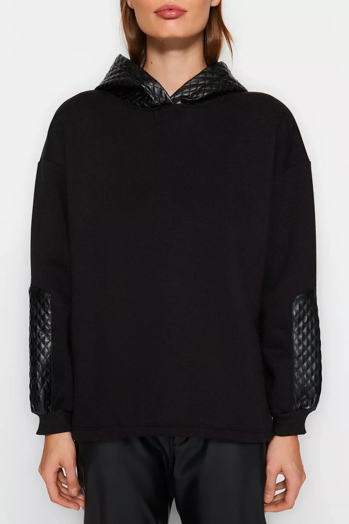 Black Quilted Hooded Knitted Sweatshirt, BLACK, large image number 3