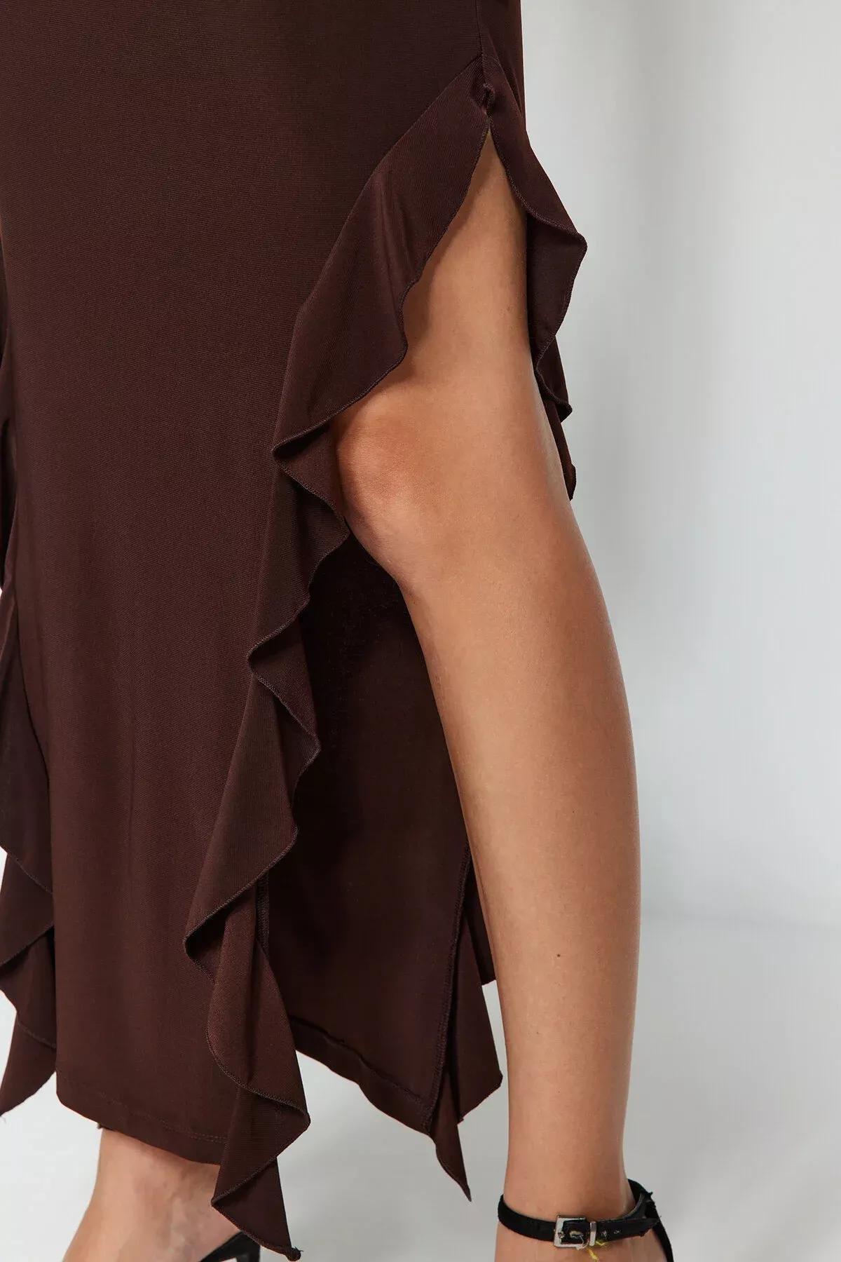 Brown Flared Stretch Knitted Maxi Dress, , large image number 4