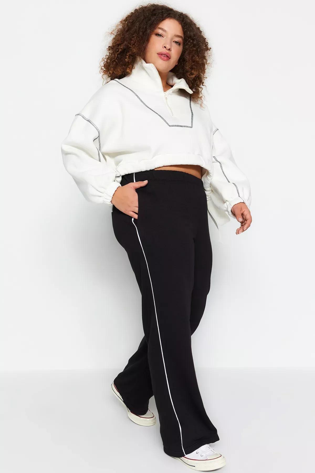 Black Wide-Cut Thick Knitted Sweatpants, , large image number 1