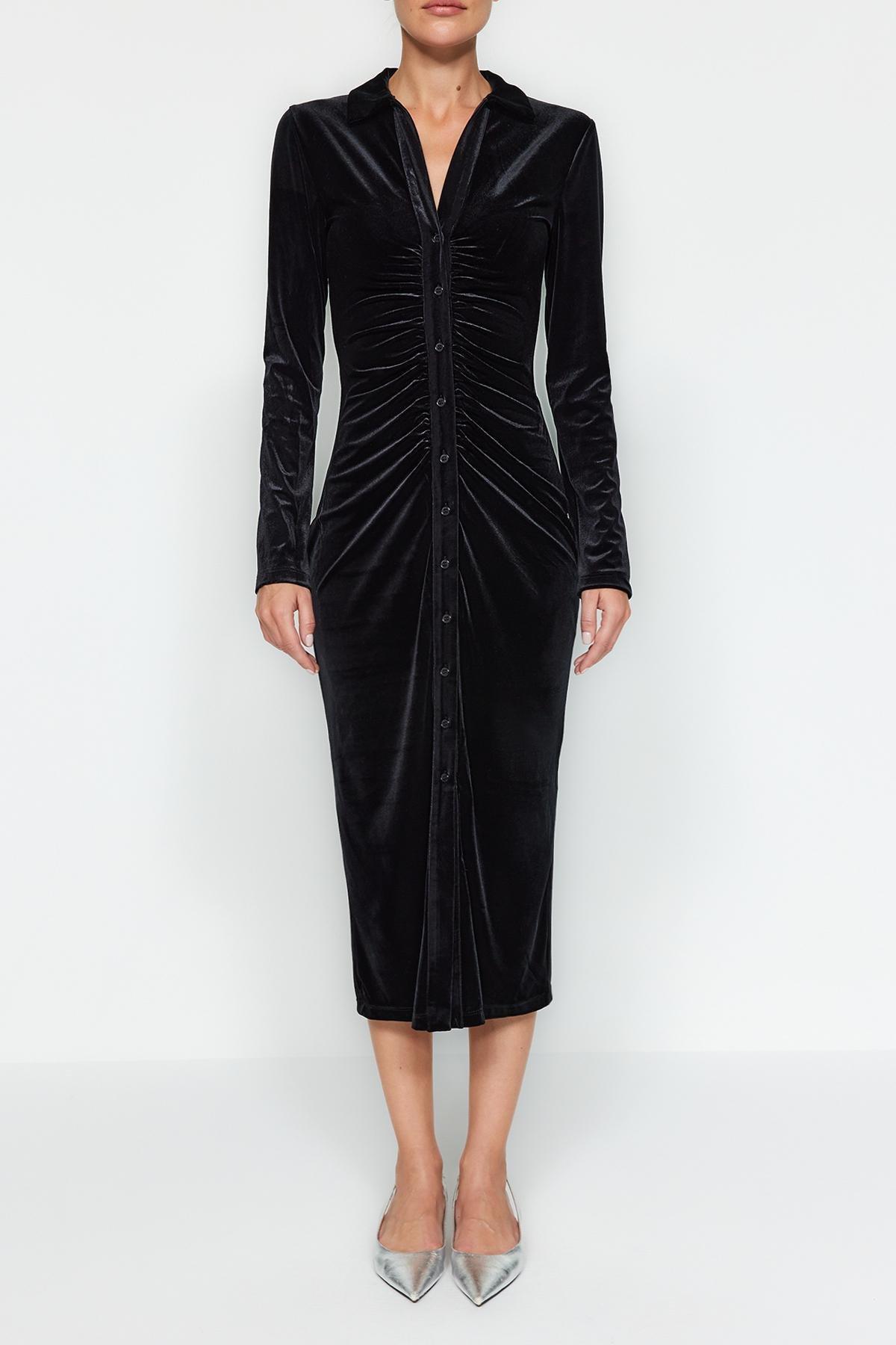 Trendyol - Black Polo Neck Velvet Midi Dress<br>