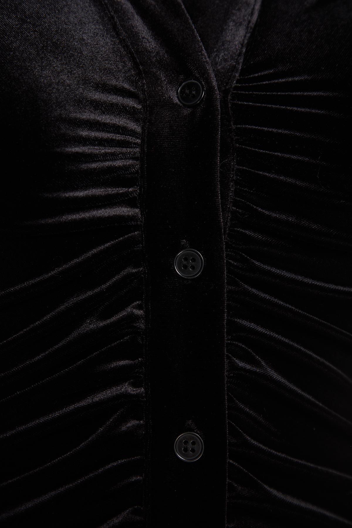 Trendyol - Black Polo Neck Velvet Midi Dress<br>