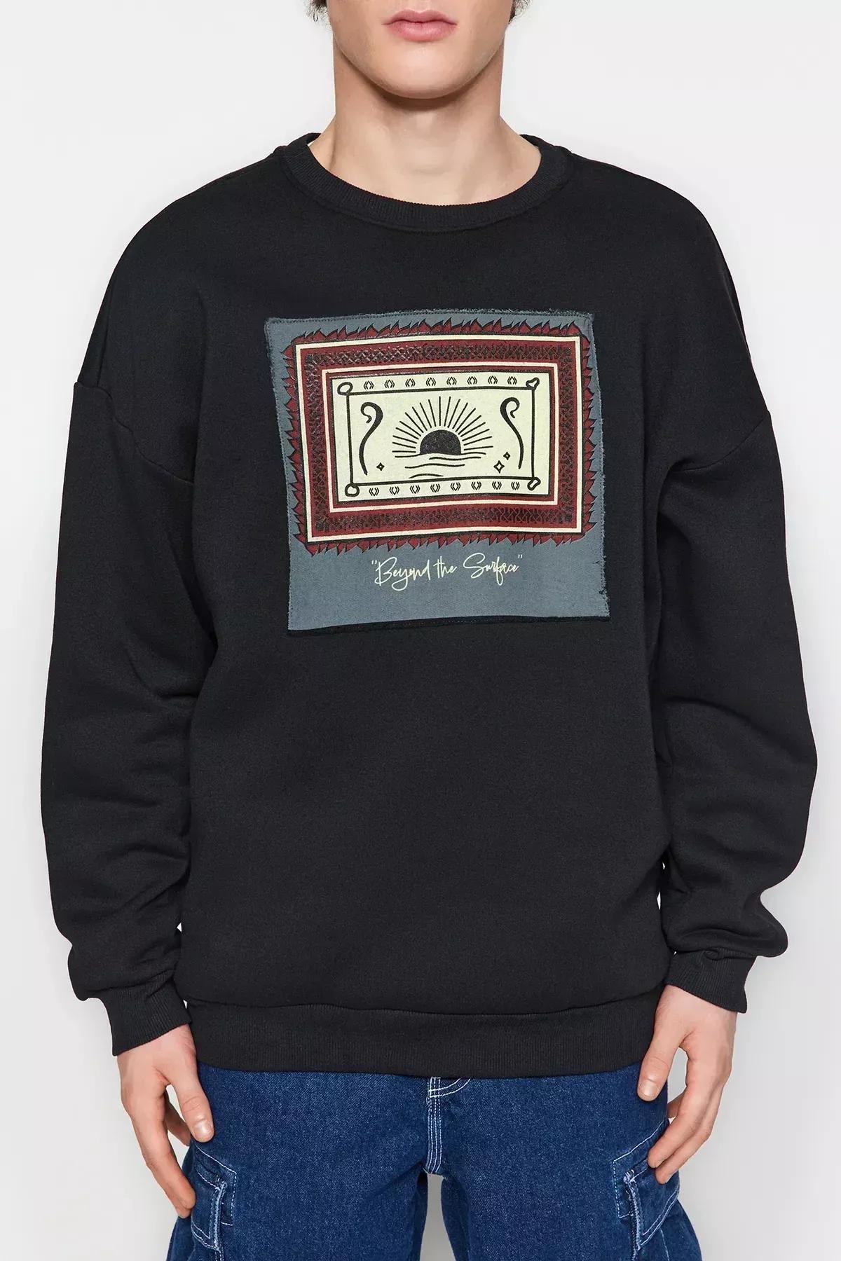 Black Crewneck Long Sleeve Sweatshirt, BLACK, large image number 3