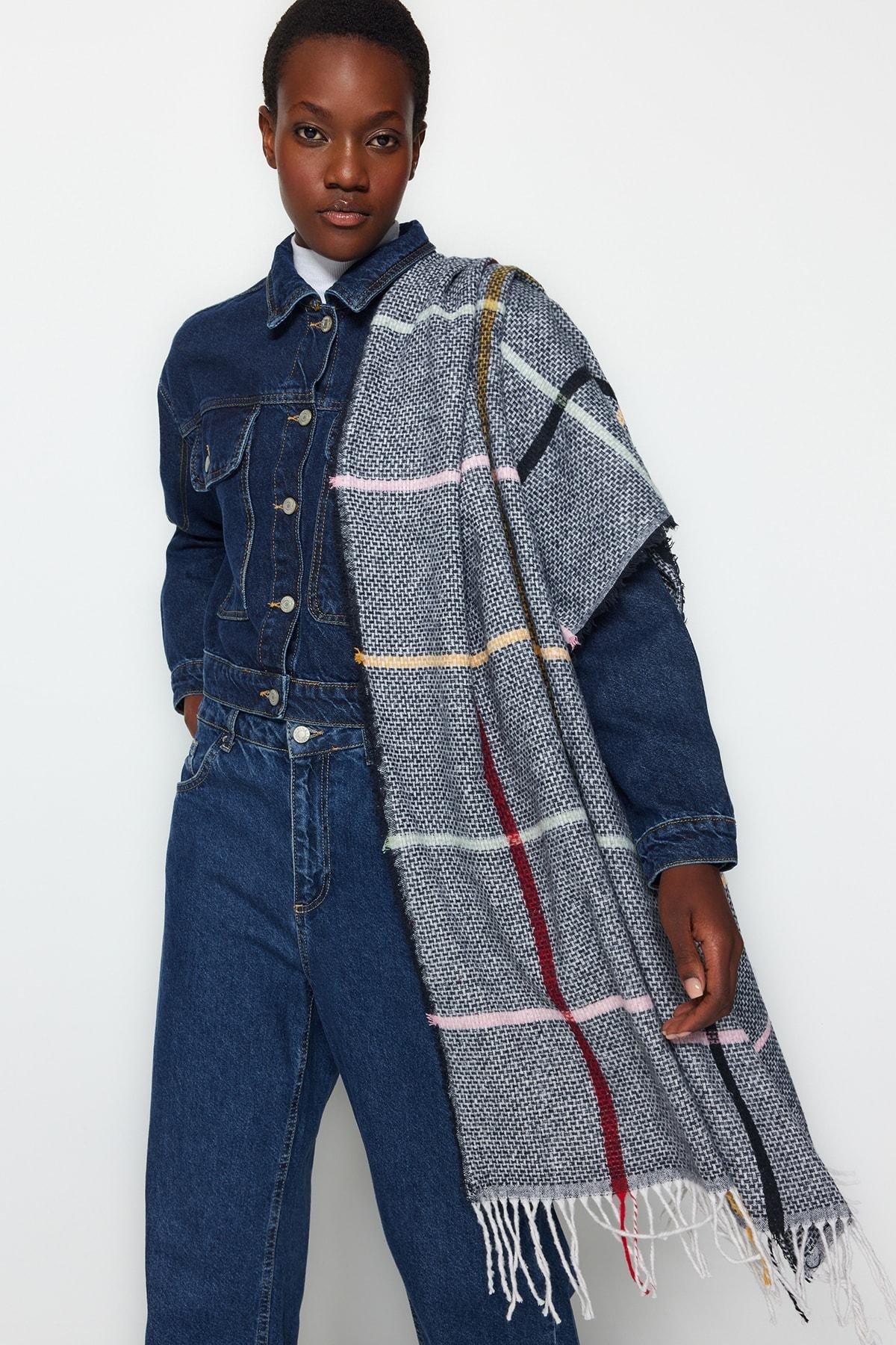 Grey Checkered Patterned Scarf, , large image number 0