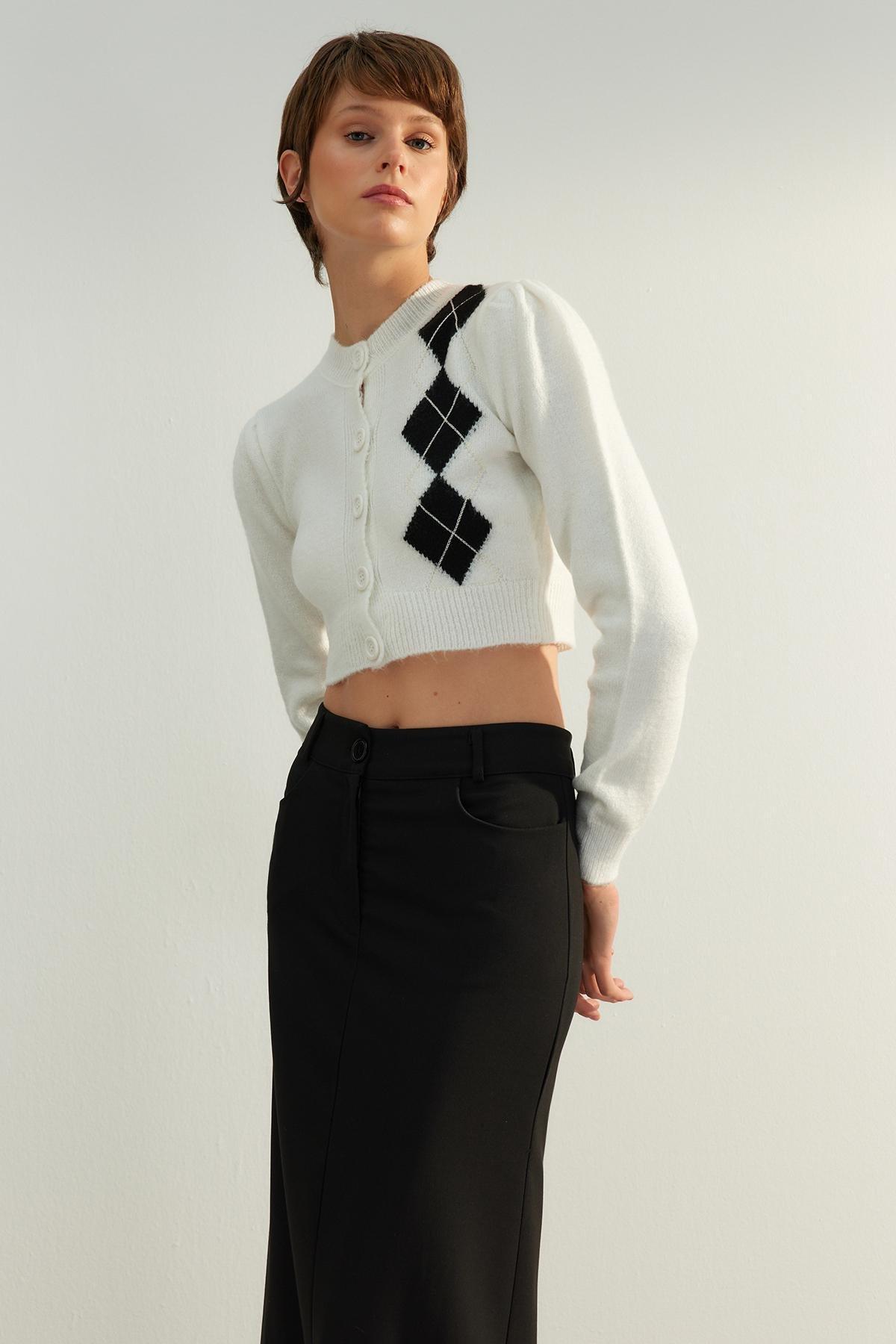 Trendyol - White Textured Limited Edition Knitted Cardigan