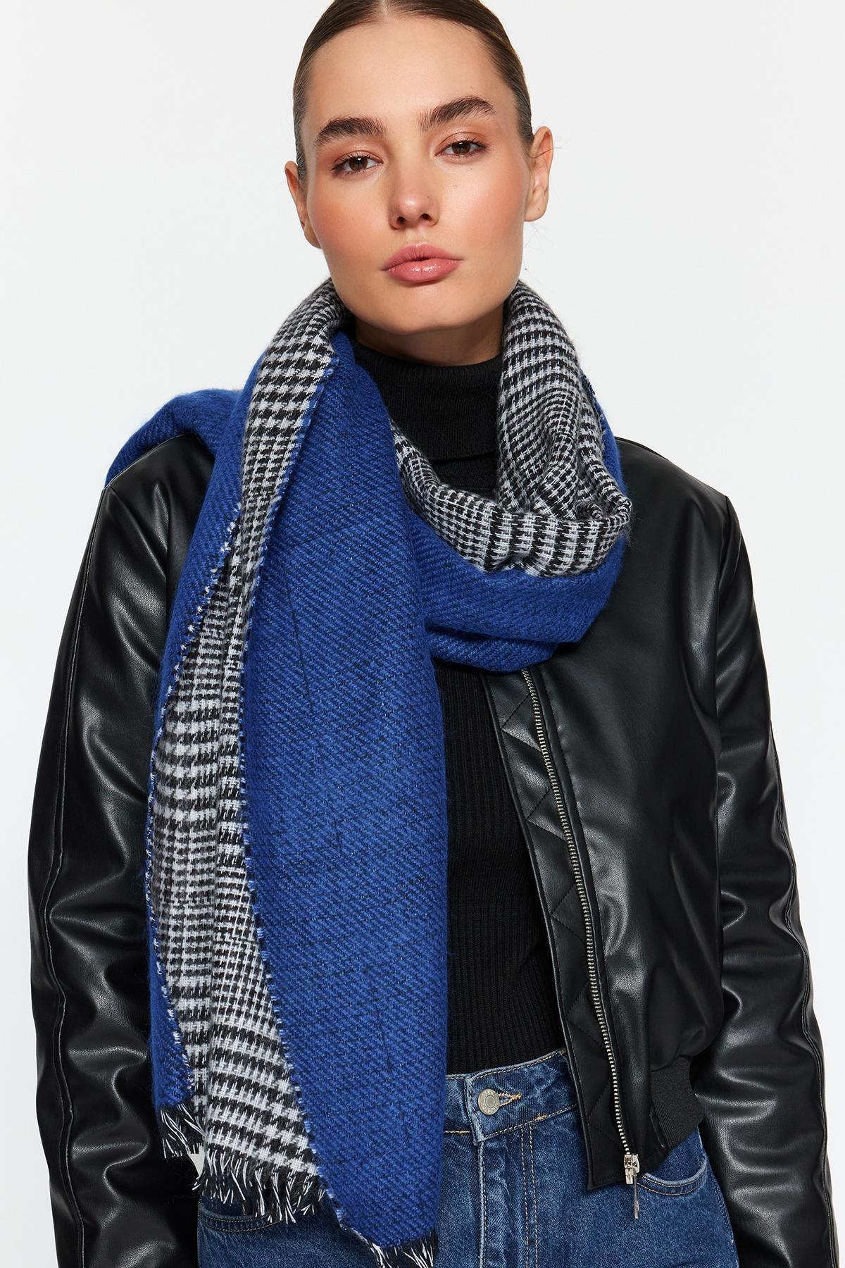Blue Crowbar Patterned Textured Scarf, Sax, large image number 0
