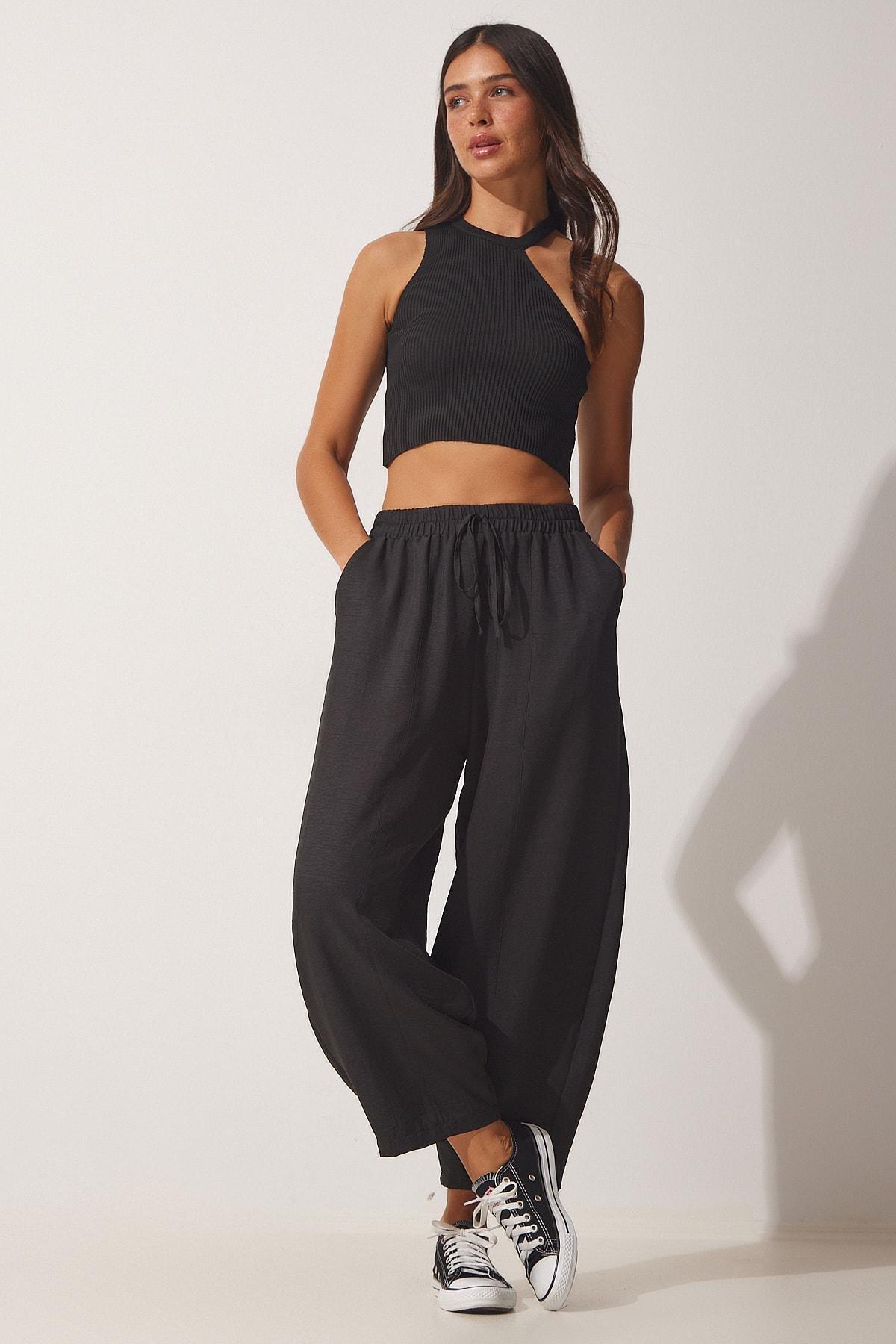Black Pocketed Aerobatic Baggy Pants, , large image number 2