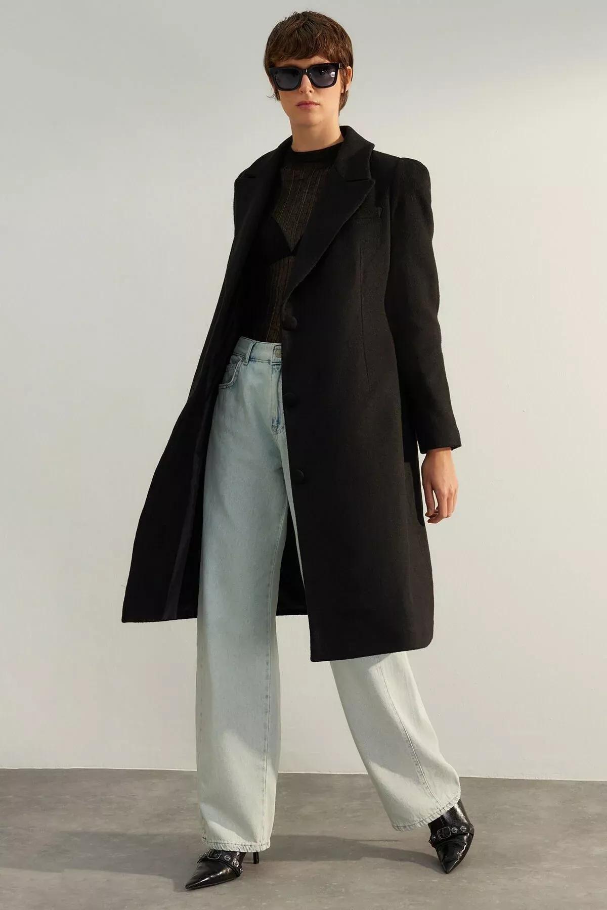 Black Limited Edition Oversize Coat, BLACK, large image number 0