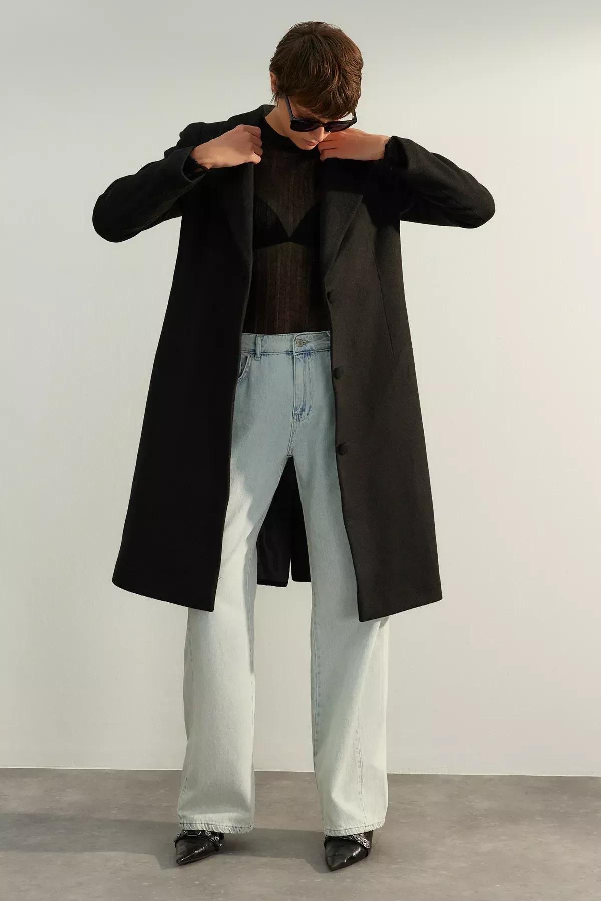 Black Limited Edition Oversize Coat, BLACK, large image number 2