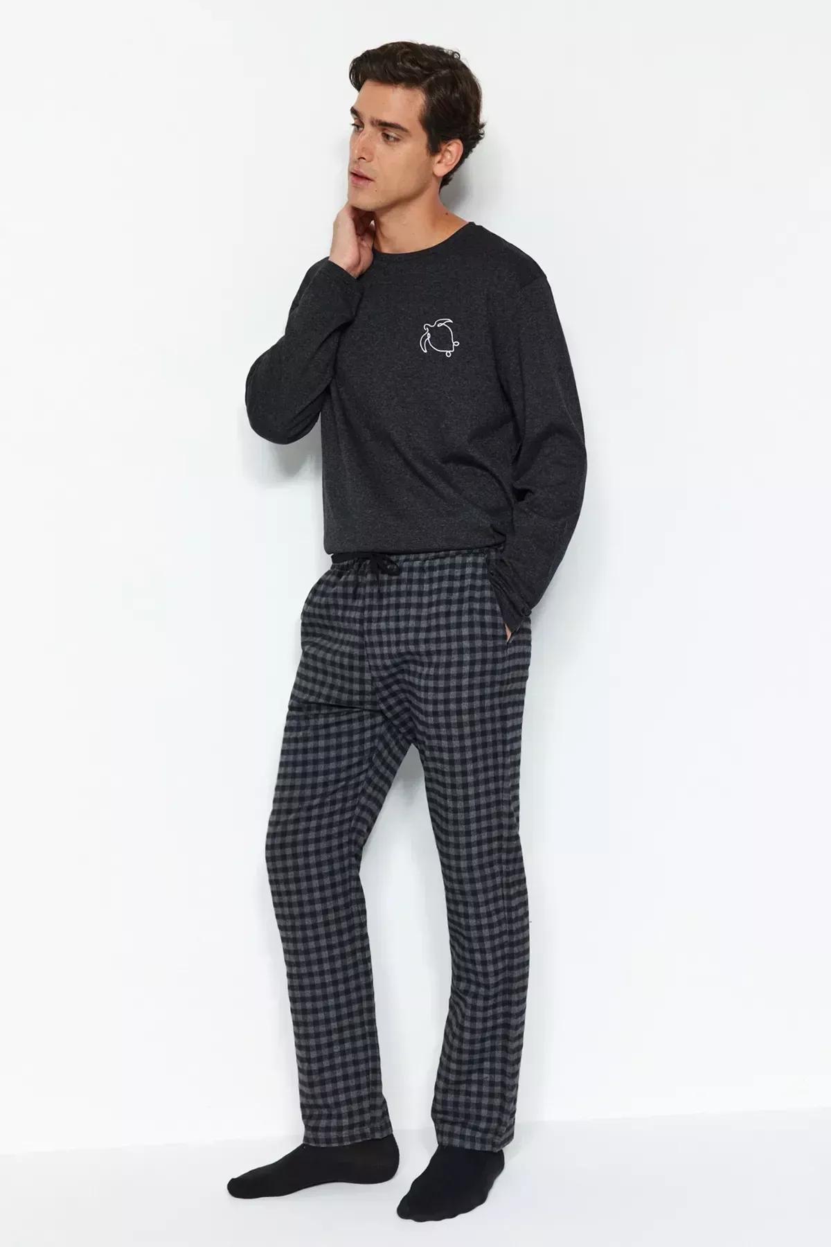 Black Plaid Pyjamas Bottoms, BLACK, medium