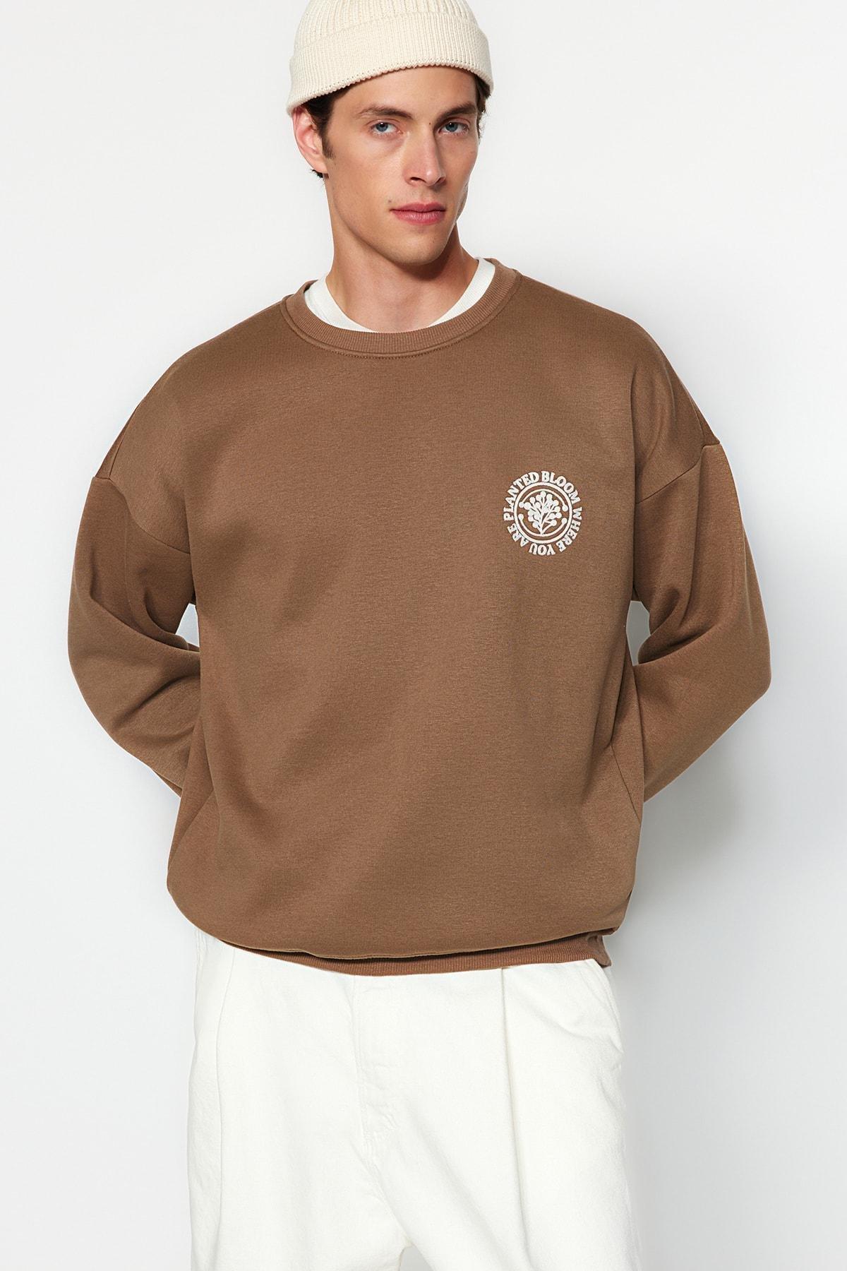 Brown Oversized Floral Embroidered Sweatshirt, , large image number 2