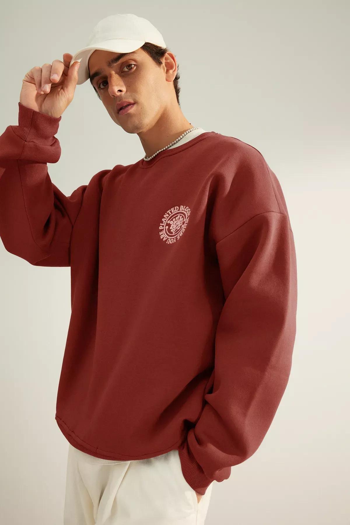 Red Embroidered Polar Fleece Sweatshirt, Tile, large image number 1