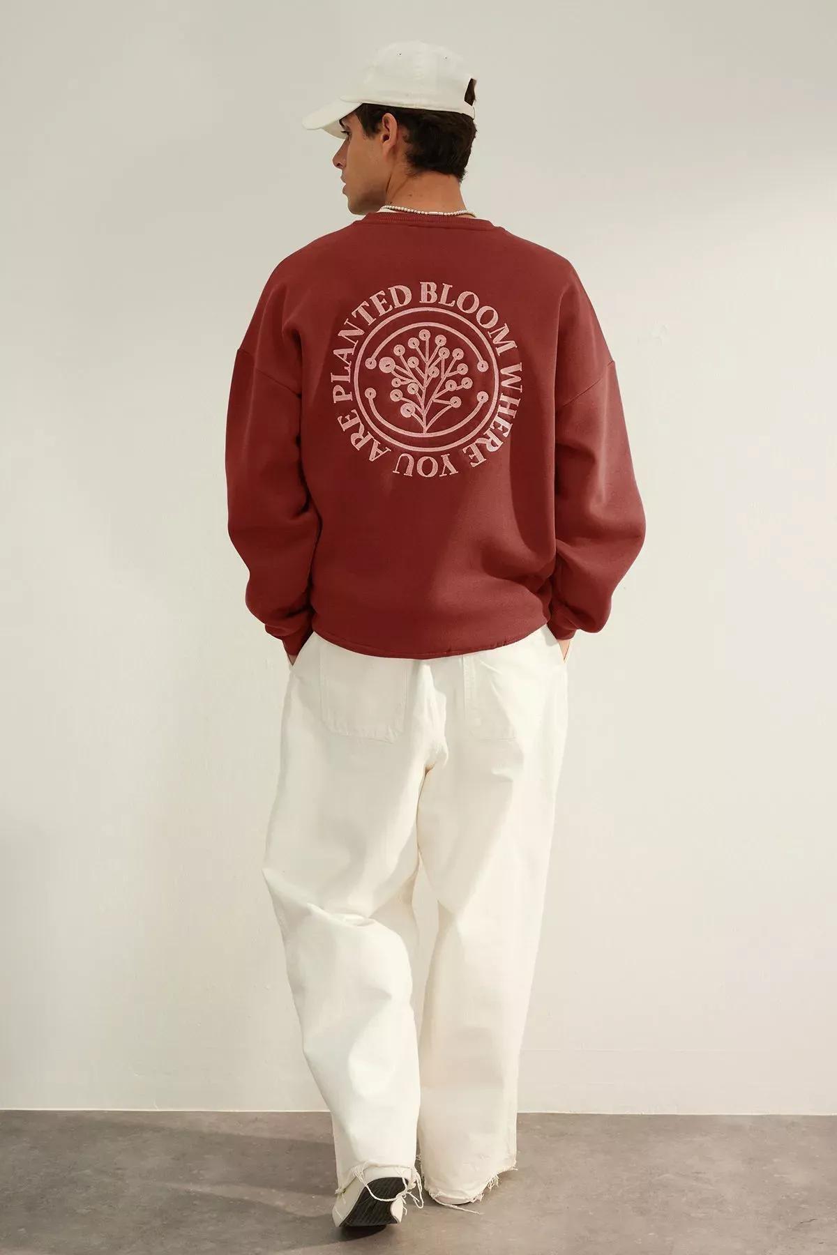 Red Embroidered Polar Fleece Sweatshirt, Tile, large image number 3