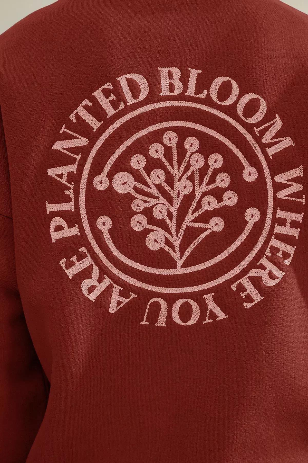 Red Embroidered Polar Fleece Sweatshirt, Tile, large image number 4