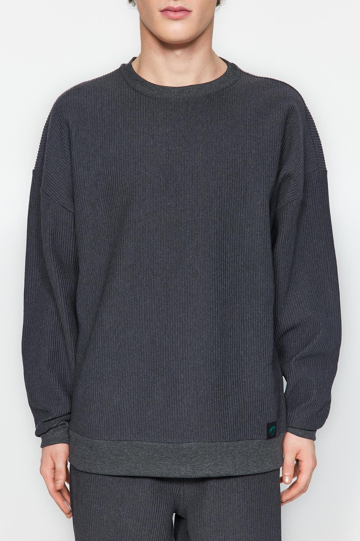 Trendyol - Grey Oversized Crew Neck Sweatshirt