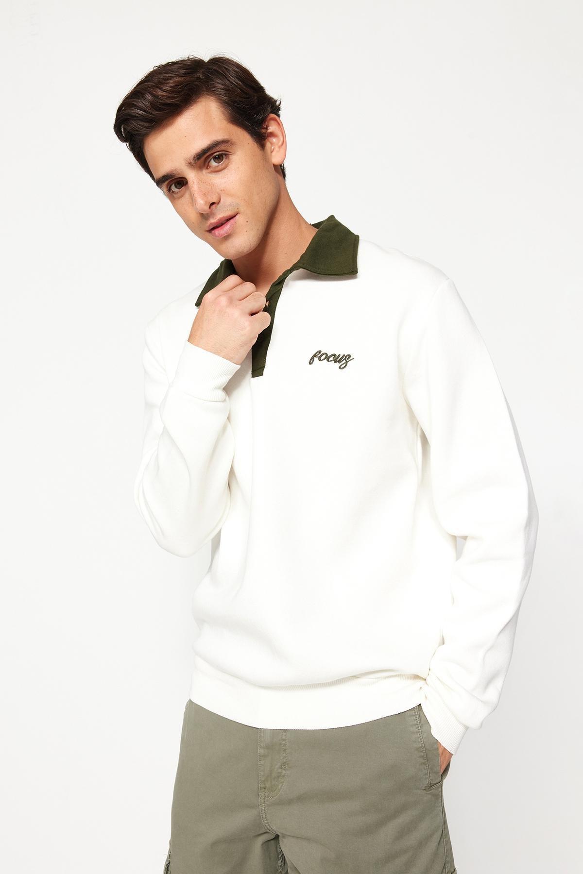 White Collared Embroidered Sweatshirt, , large image number 1