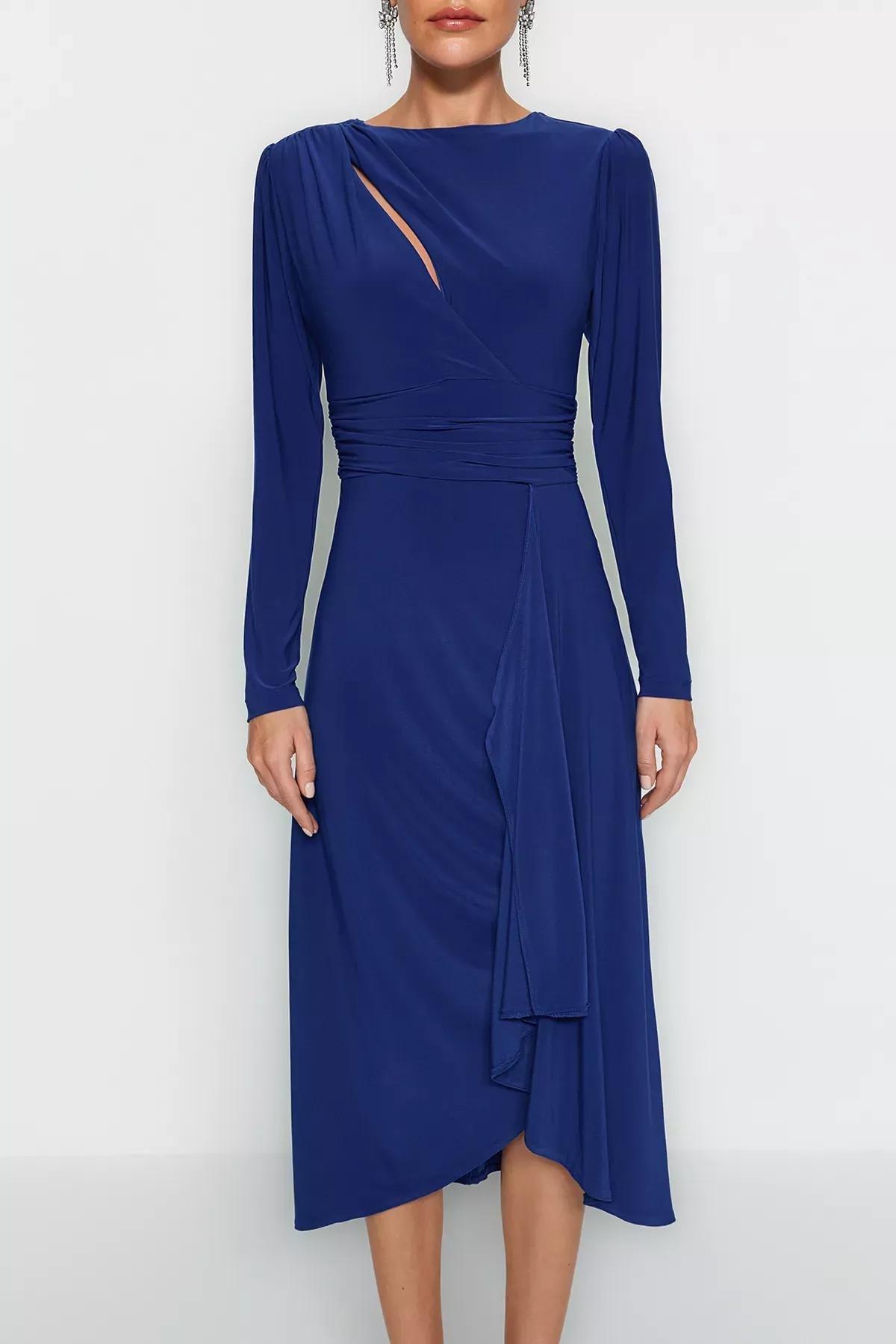 Blue Detailed Fitted Occasion Wear Dress, , large image number 3