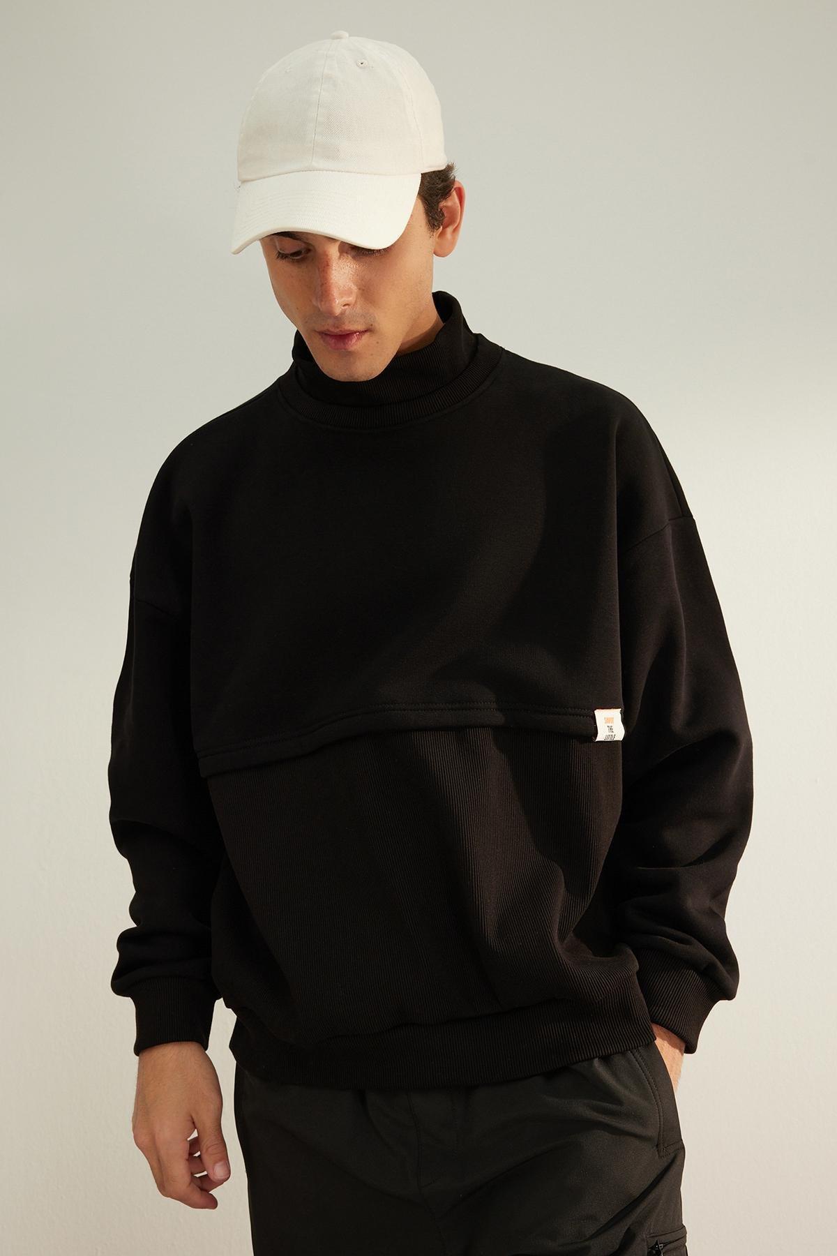 Black Solid Longline Sweatshirt, , large image number 1