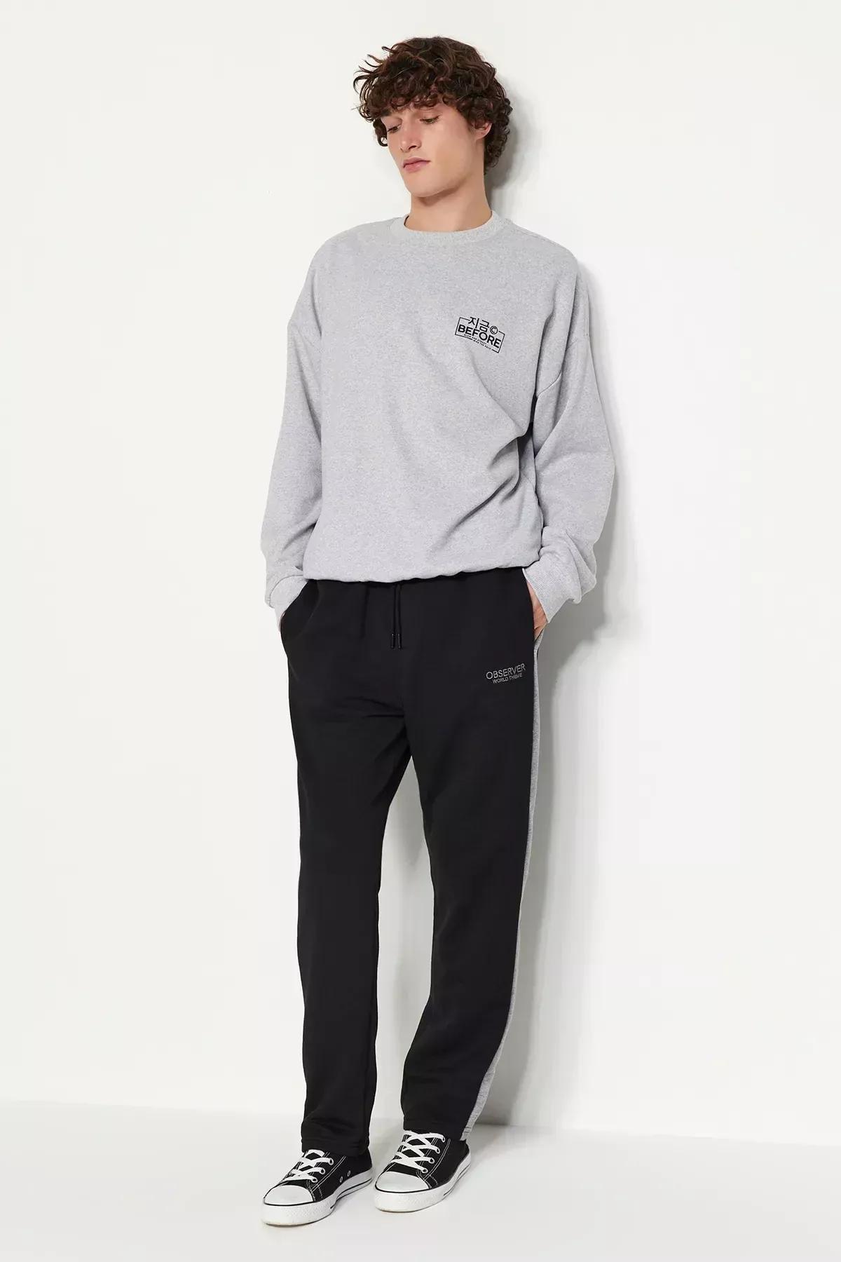 Black Embroidered Detailed Sweatpants, , large image number 3
