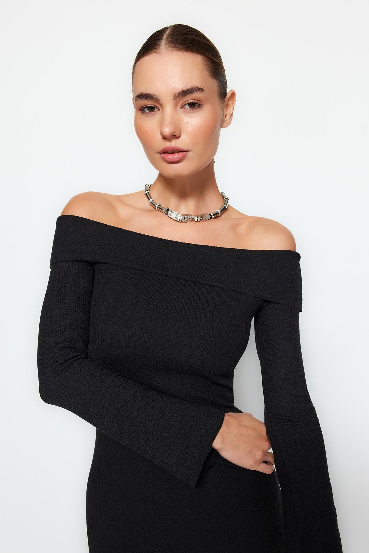 Black Corsair Soft-Texture Stretch Midi Dress, , large image number 2