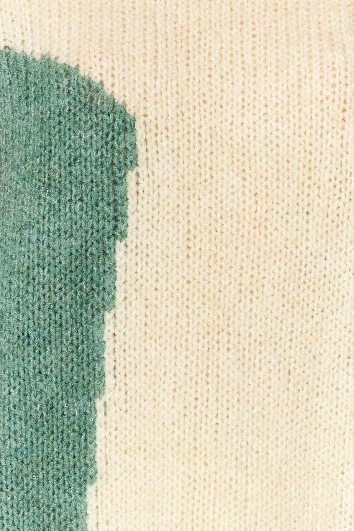 Beige Colourblock Standing Collar Sweater, , large image number 3