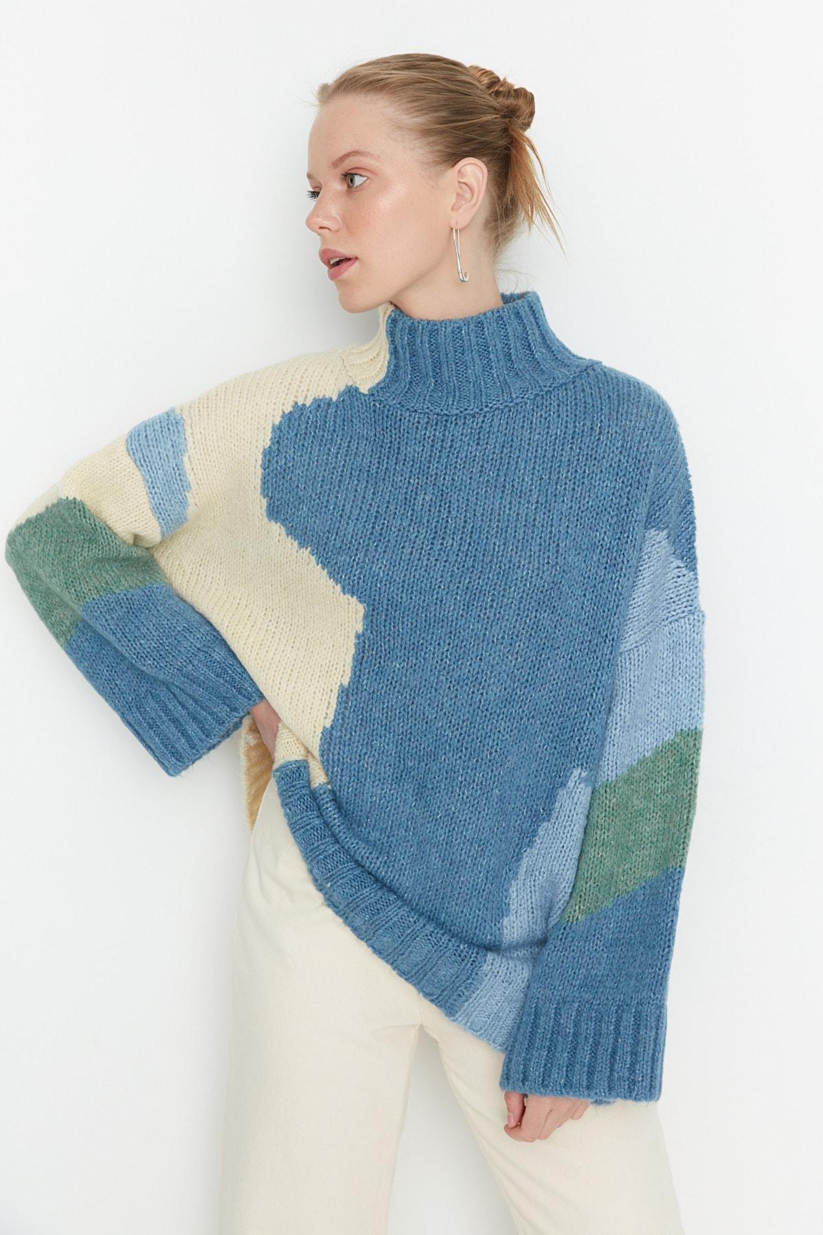 Blue Colourblock Standing Collar Sweater, , large image number 0