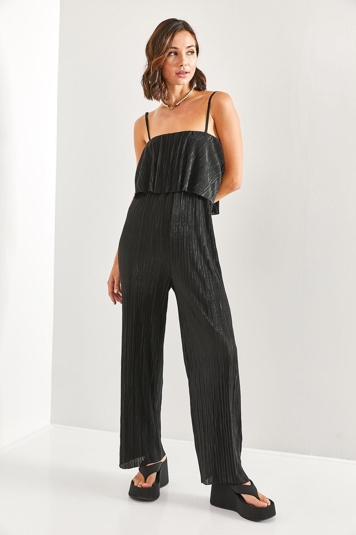Black Strappy Pleated Satin Jumpsuit, , large image number 4
