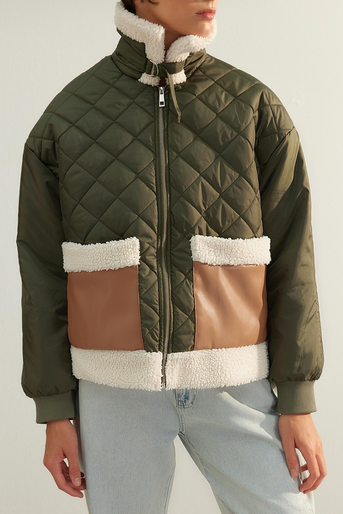 Khaki Oversized Quilted Limited Edition Coat, , large image number 4