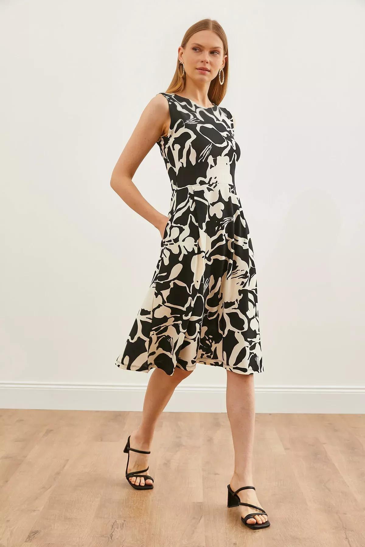 Multicolour Flared Dress, , large image number 2
