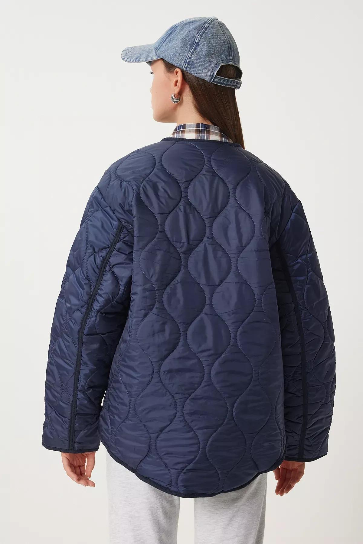 Navy Oversized Quilted Coat, , large image number 7