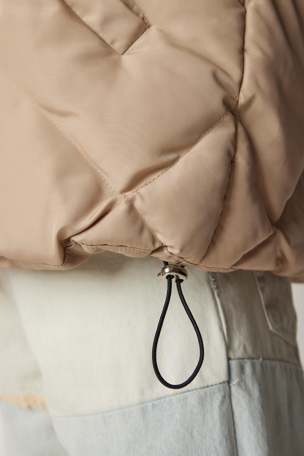 Beige Turtleneck Oversized Puffy Coat, Beige, large image number 5