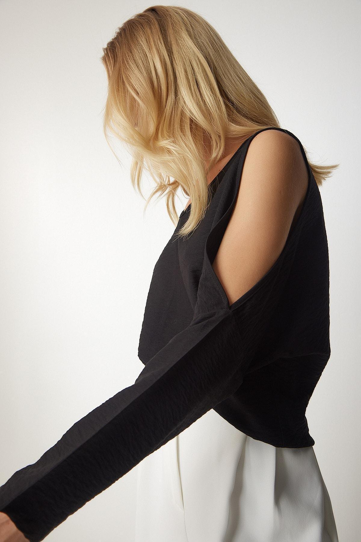 Black Off-Shoulder Flowy Blouse, , large image number 4