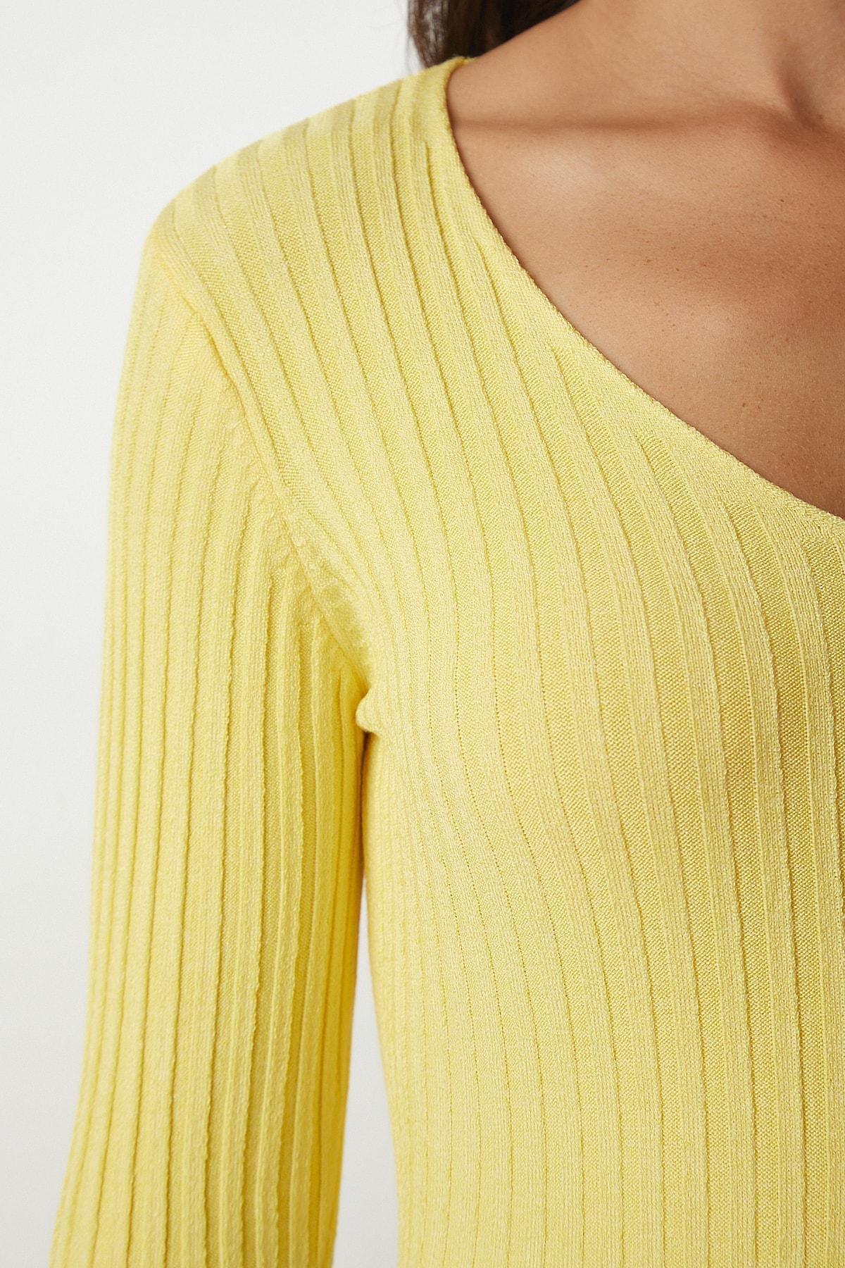 Yellow Basic Corduroy V-Neck Blouse, Yellow, large image number 4