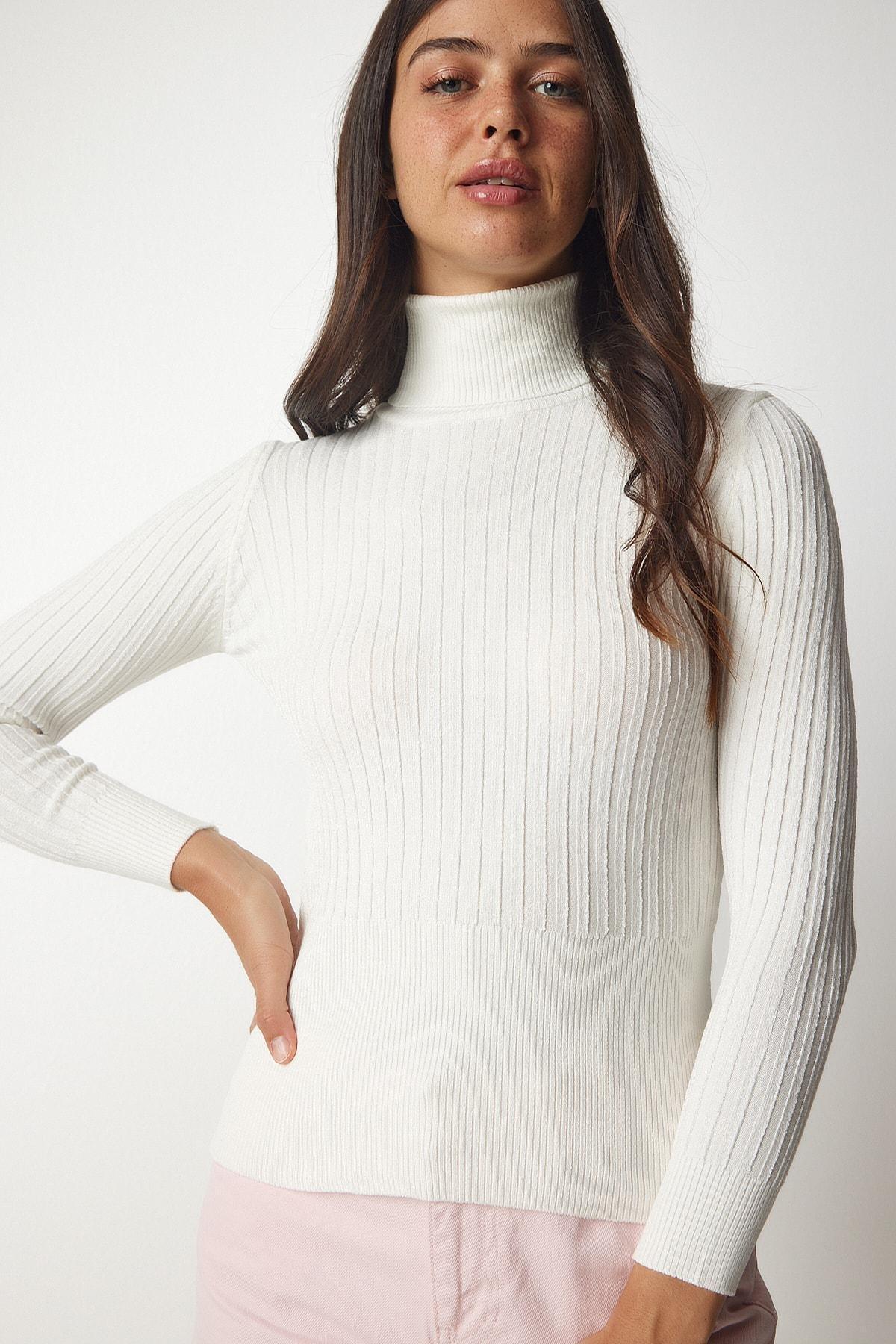 White Turtleneck Corduroy Basic Sweater, Bone, large image number 3