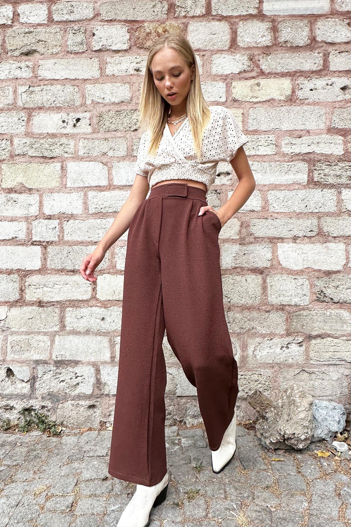 Brown Double Pockets Pleated Palazzo Pants, , large image number 2