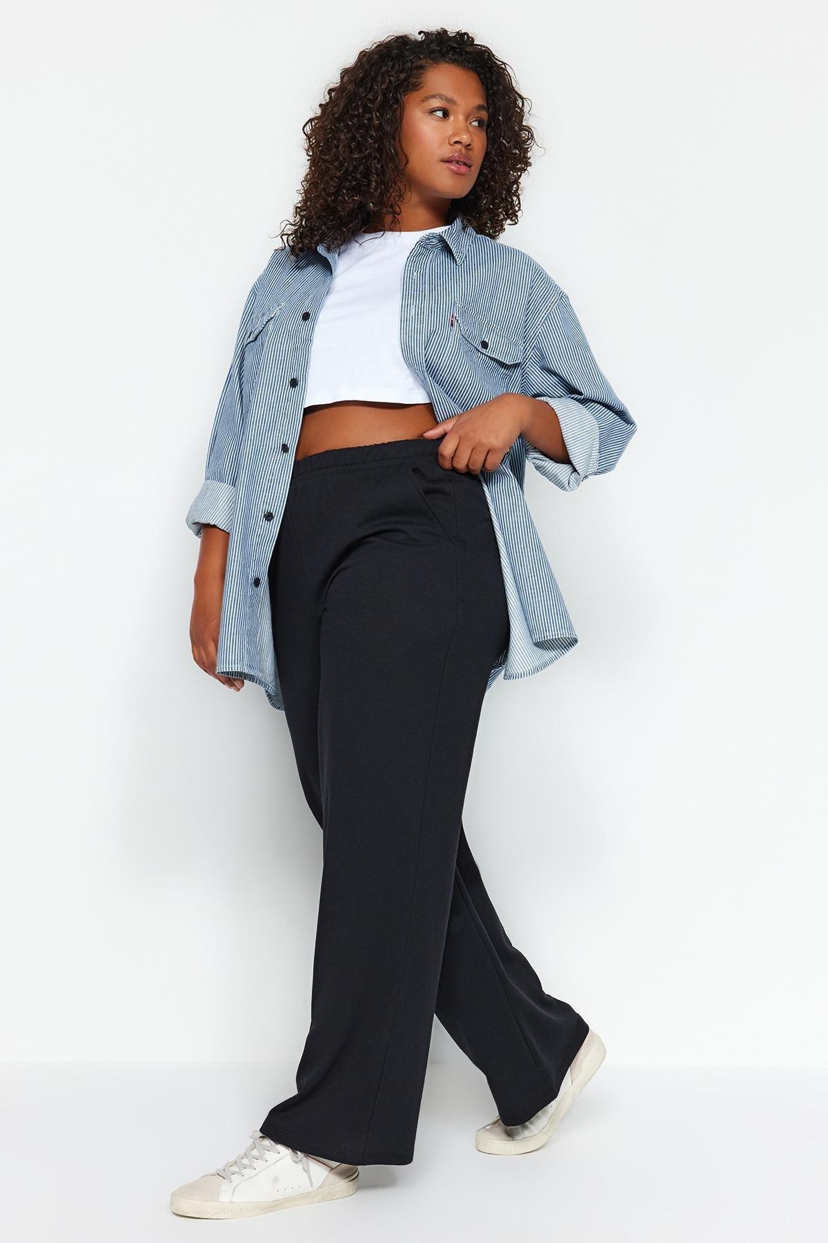 Black Plus Size Wide Cut Sweatpants, , large image number 0