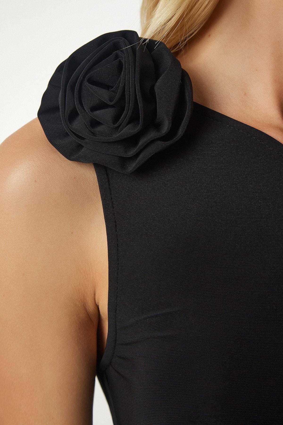 Black One-Shoulder Rose Detailed Sandy Dress, , large image number 2
