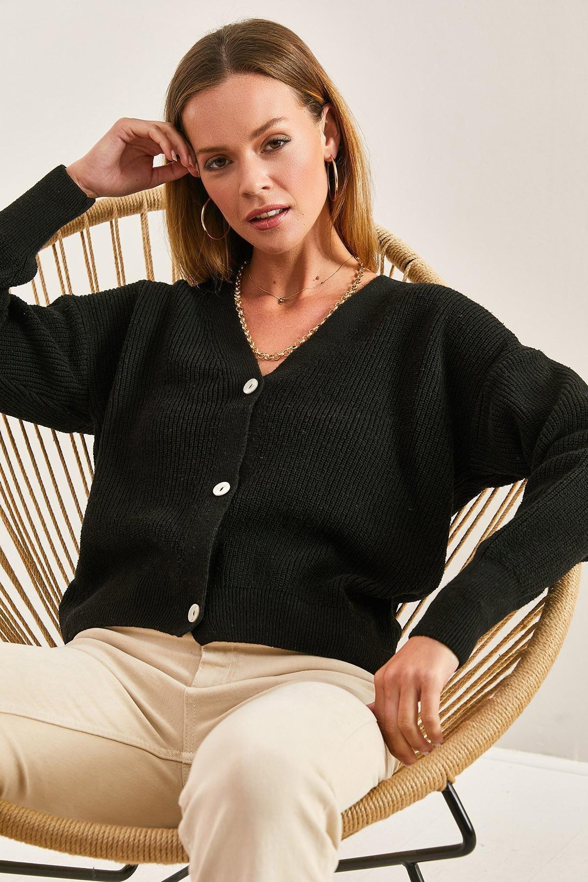 Black Buttoned Knitwear Cardigan, BLACK, large image number 1