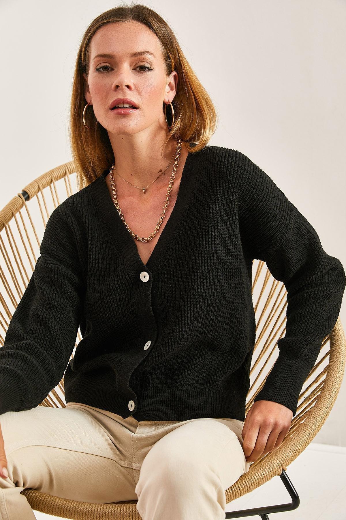 Black Buttoned Knitwear Cardigan, BLACK, large image number 3