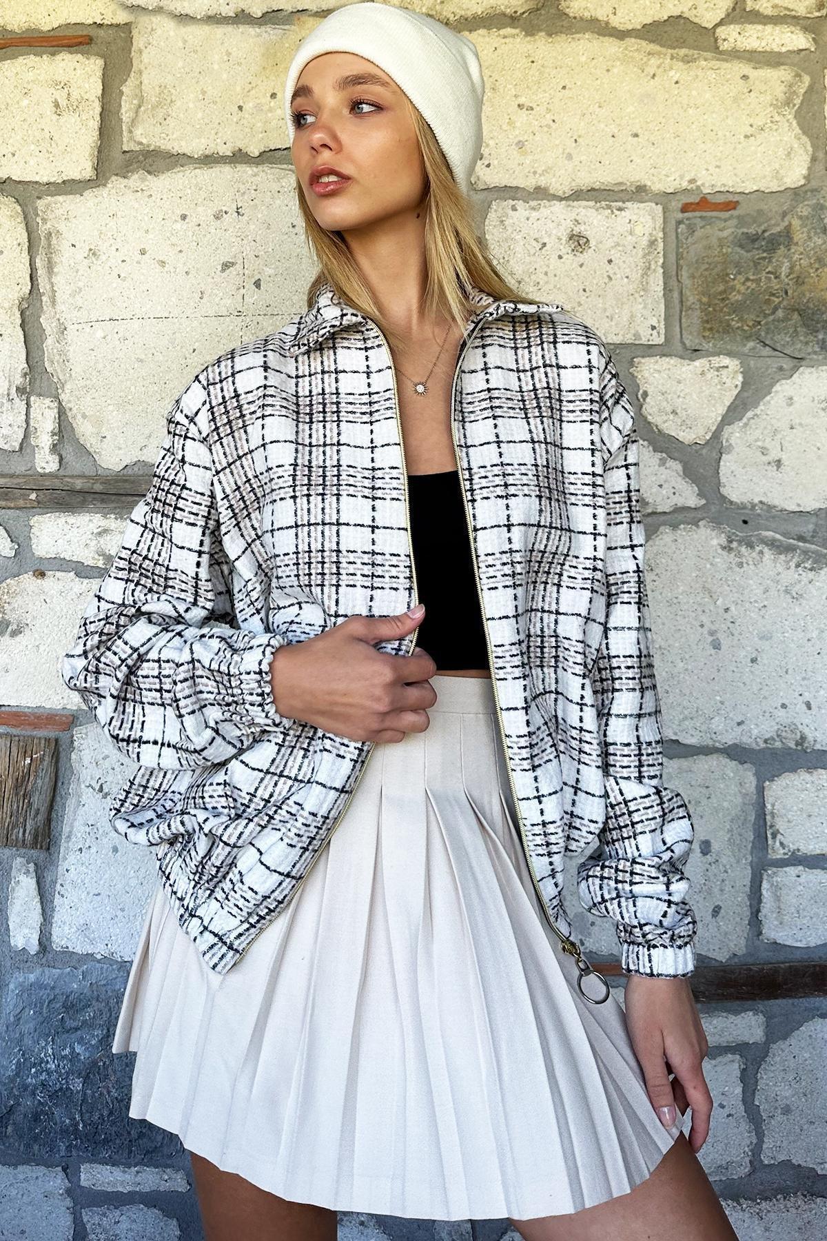 Womens Ecru Patterned Zippered Elastic Waist Seasonal Bomber Jacket ALC-X10775, single, , large image number 0