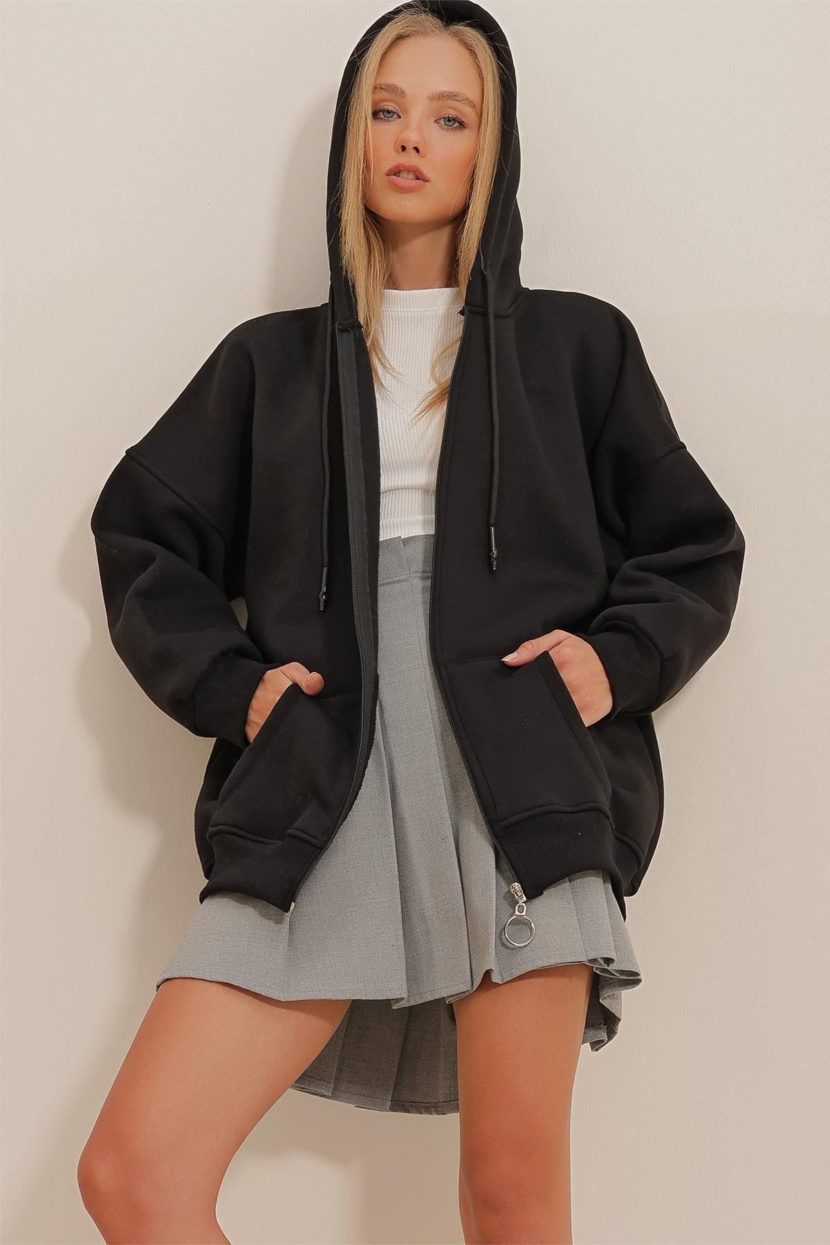 Black Kangaroo Pocket Hoodie, , large image number 2