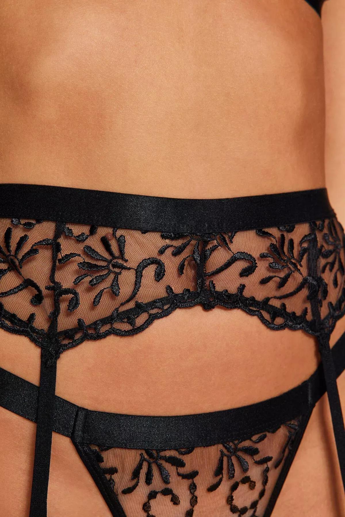 Black Embroidered Lace Garter Underwear Co-Ord Set, BLACK, medium