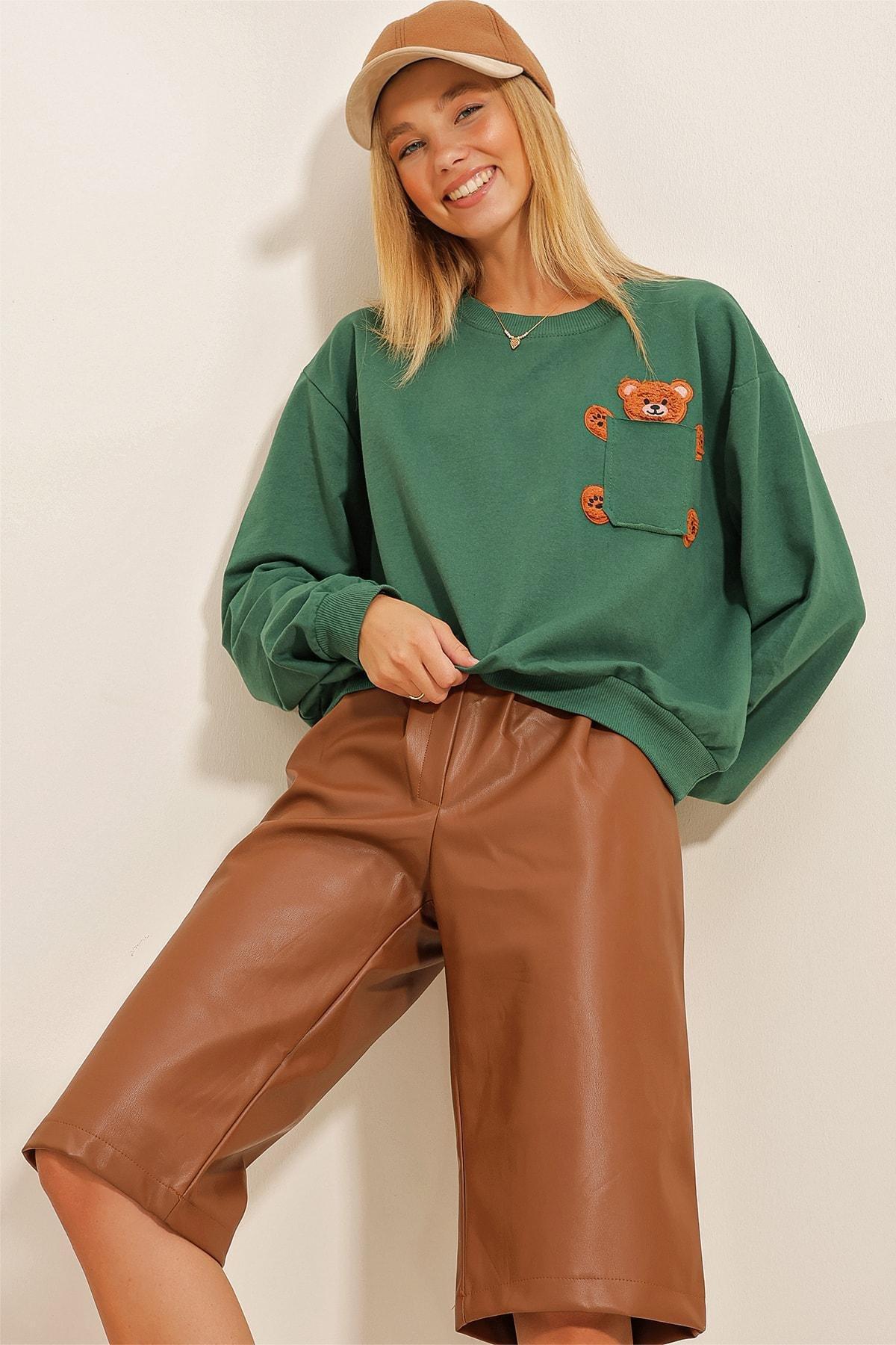Green Crewneck Sweatshirt, Green, large image number 0