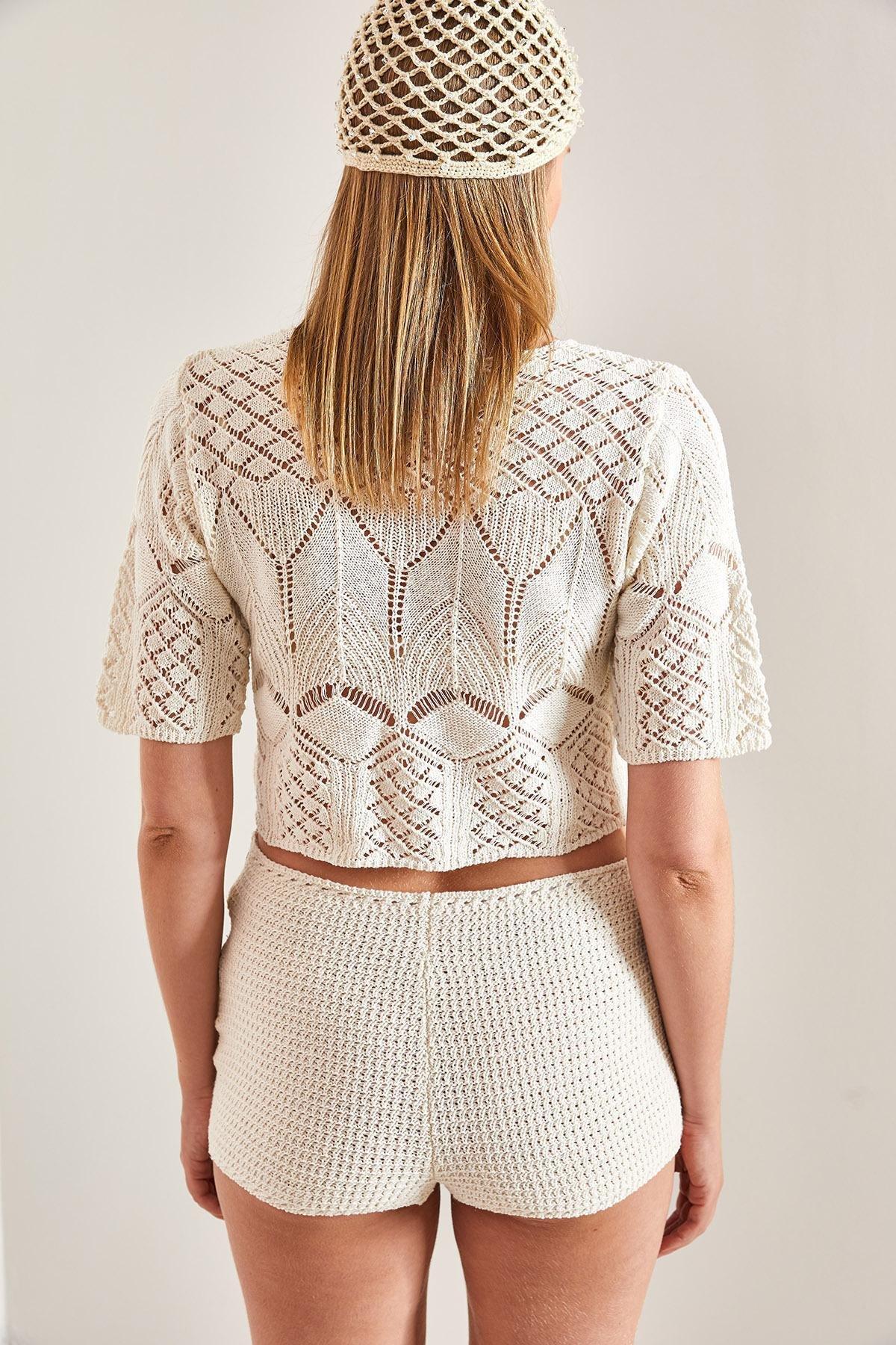 Ecru Knitted Knitted Shorts, Ecru, large image number 2