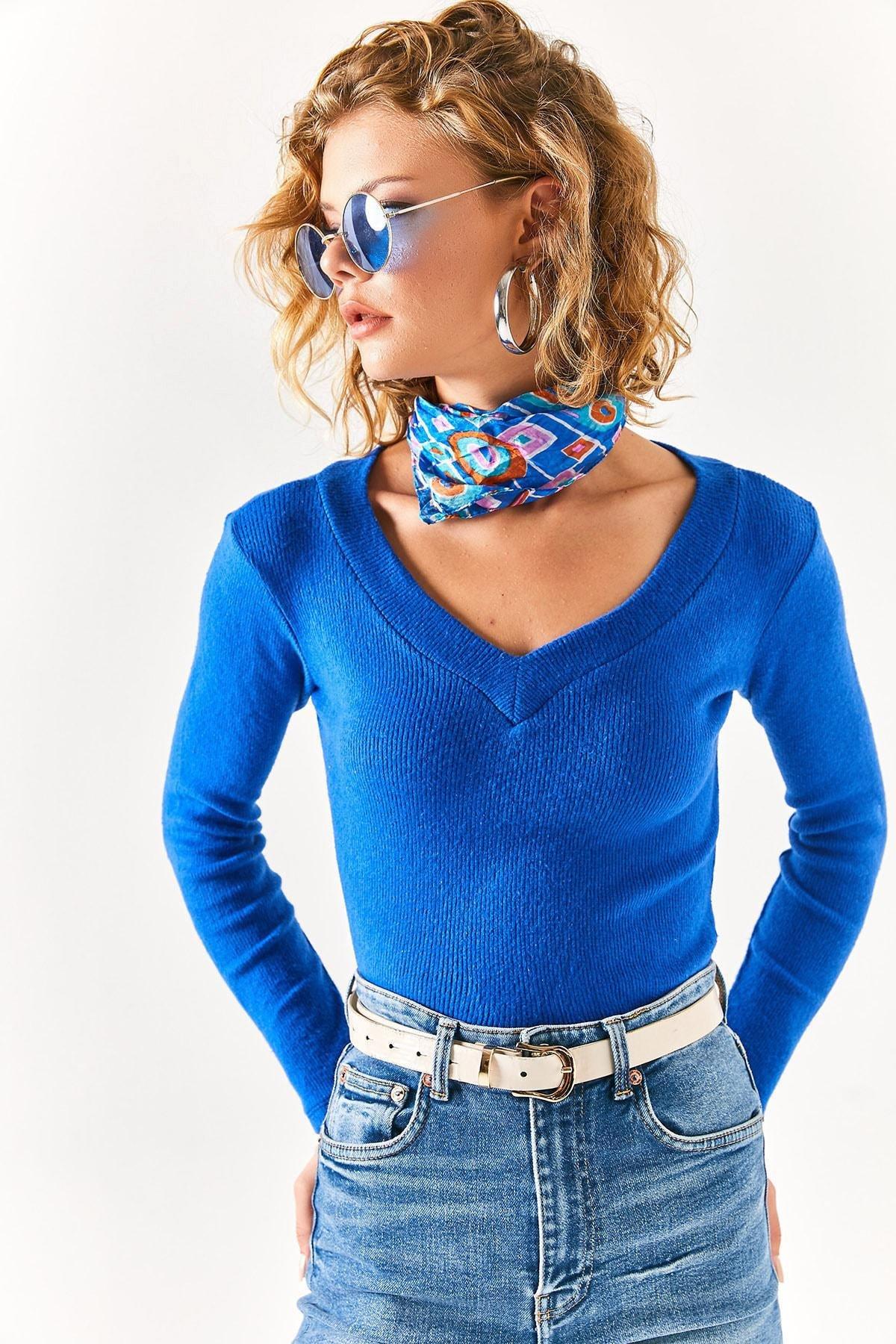 Blue Thick Band V-Neck Raising Blouse, C101_4432, large image number 0