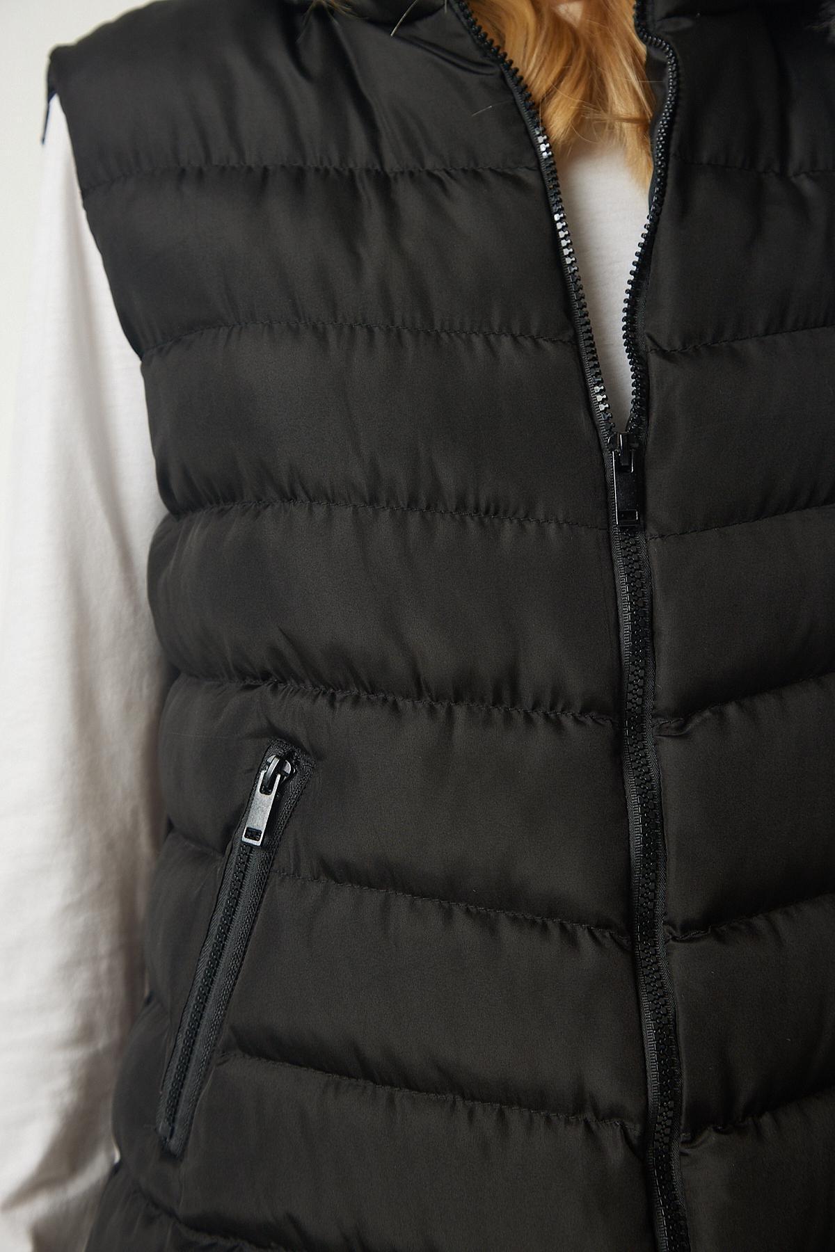 Happiness Istanbul - Black Furry Hooded Long Inflatable Vest