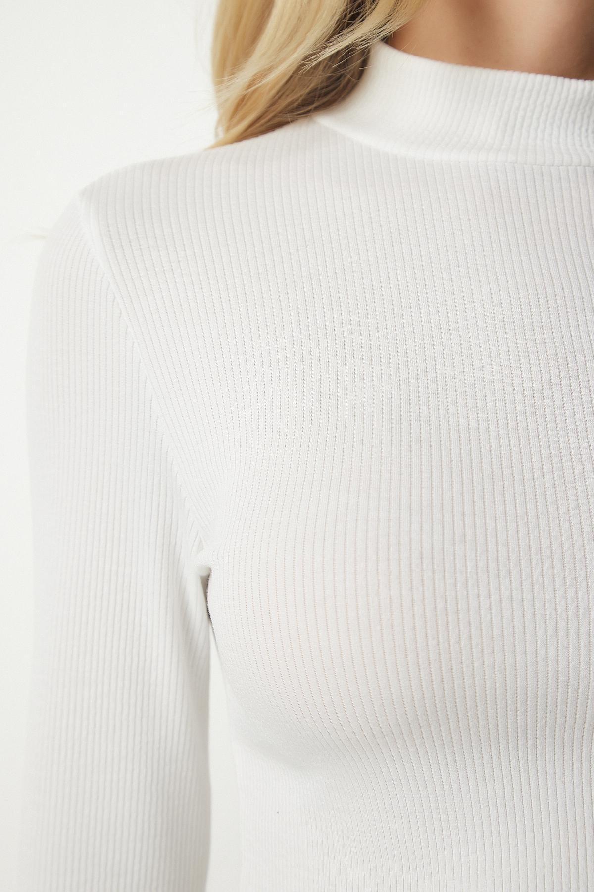 Multicolour Ribbed High Neck Cropped Tops, Set Of 2, , large image number 5